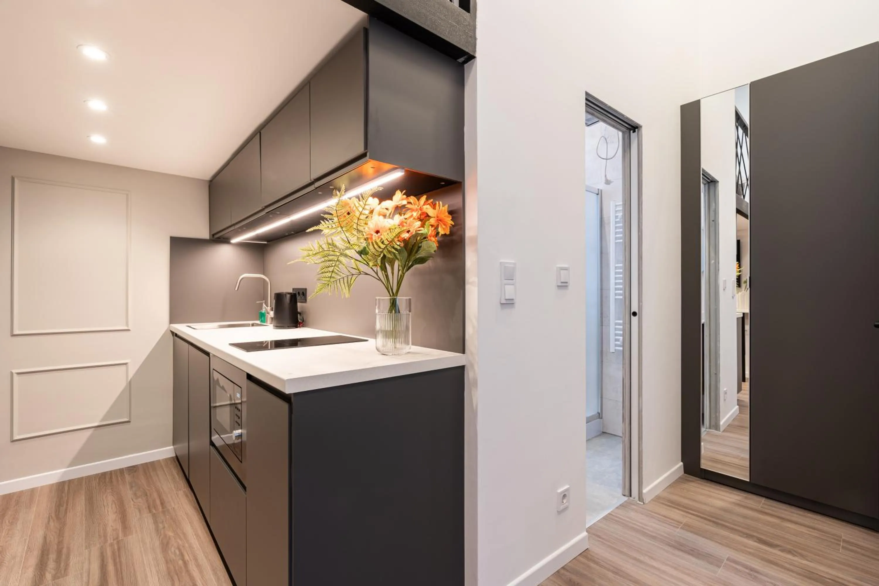 Kitchen or kitchenette in K33- Boutique Apartments, Best Location, by BQA
