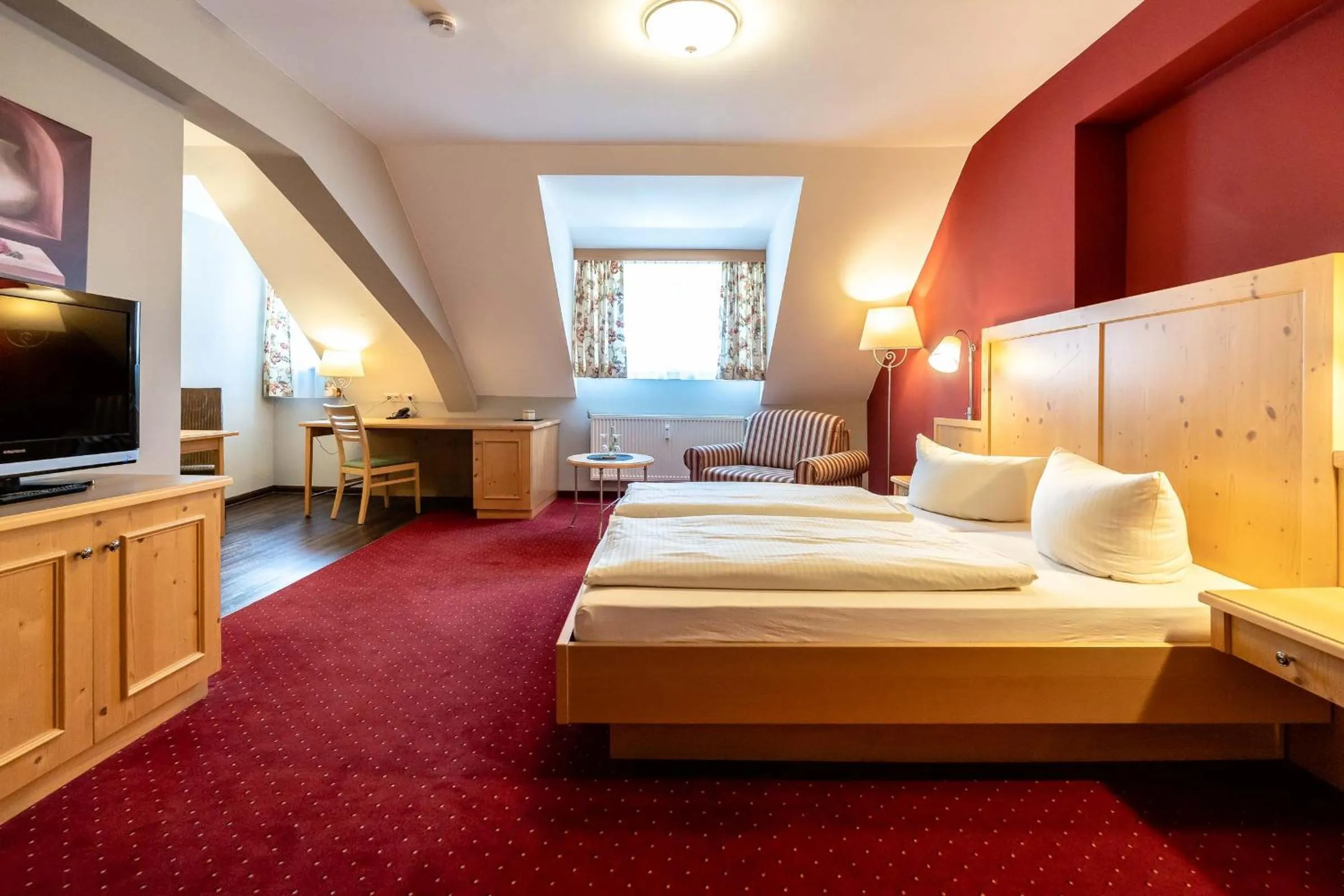 Photo of the whole room, Bed in Hotel Vollmann