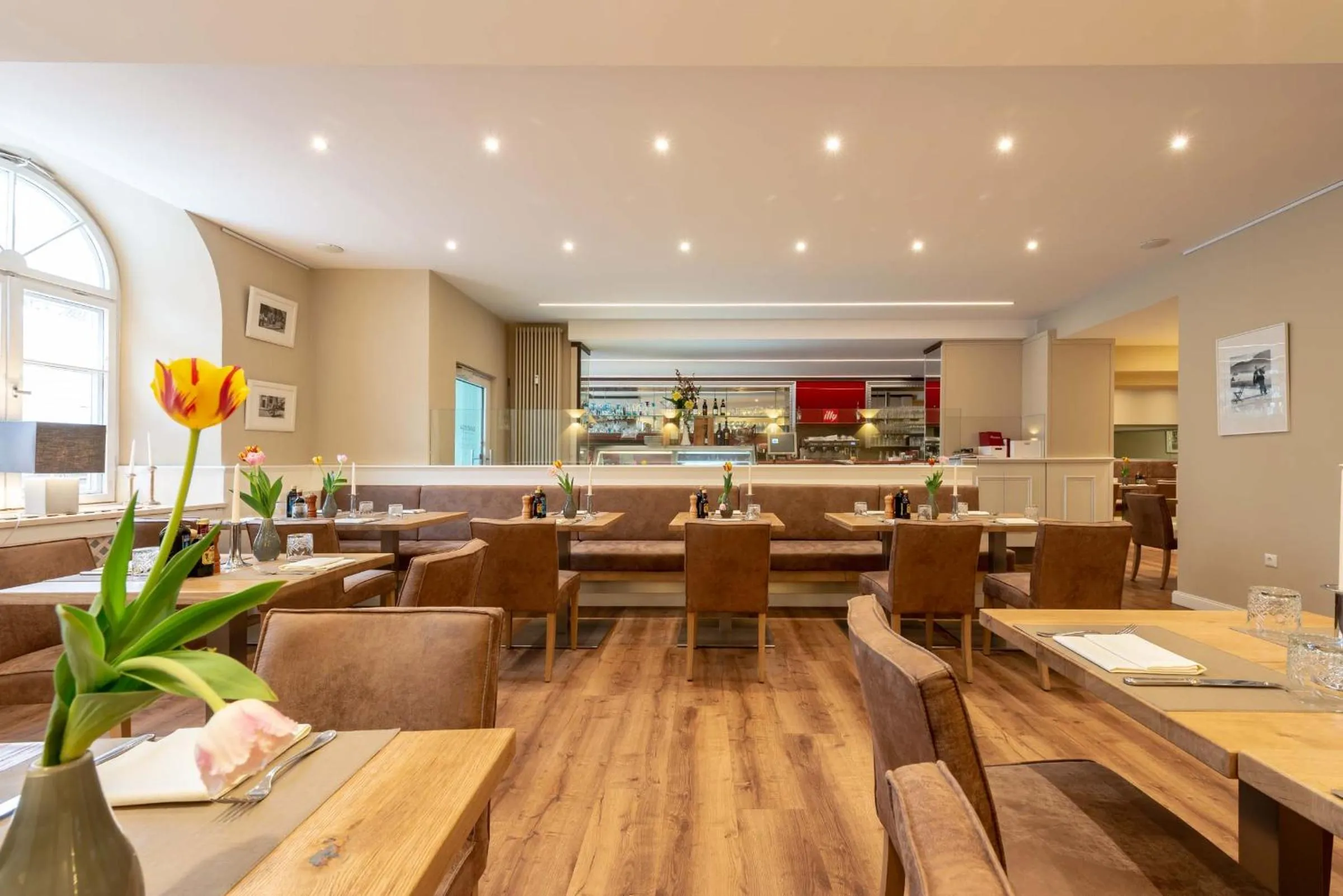 Restaurant/places to eat in Hotel Vollmann