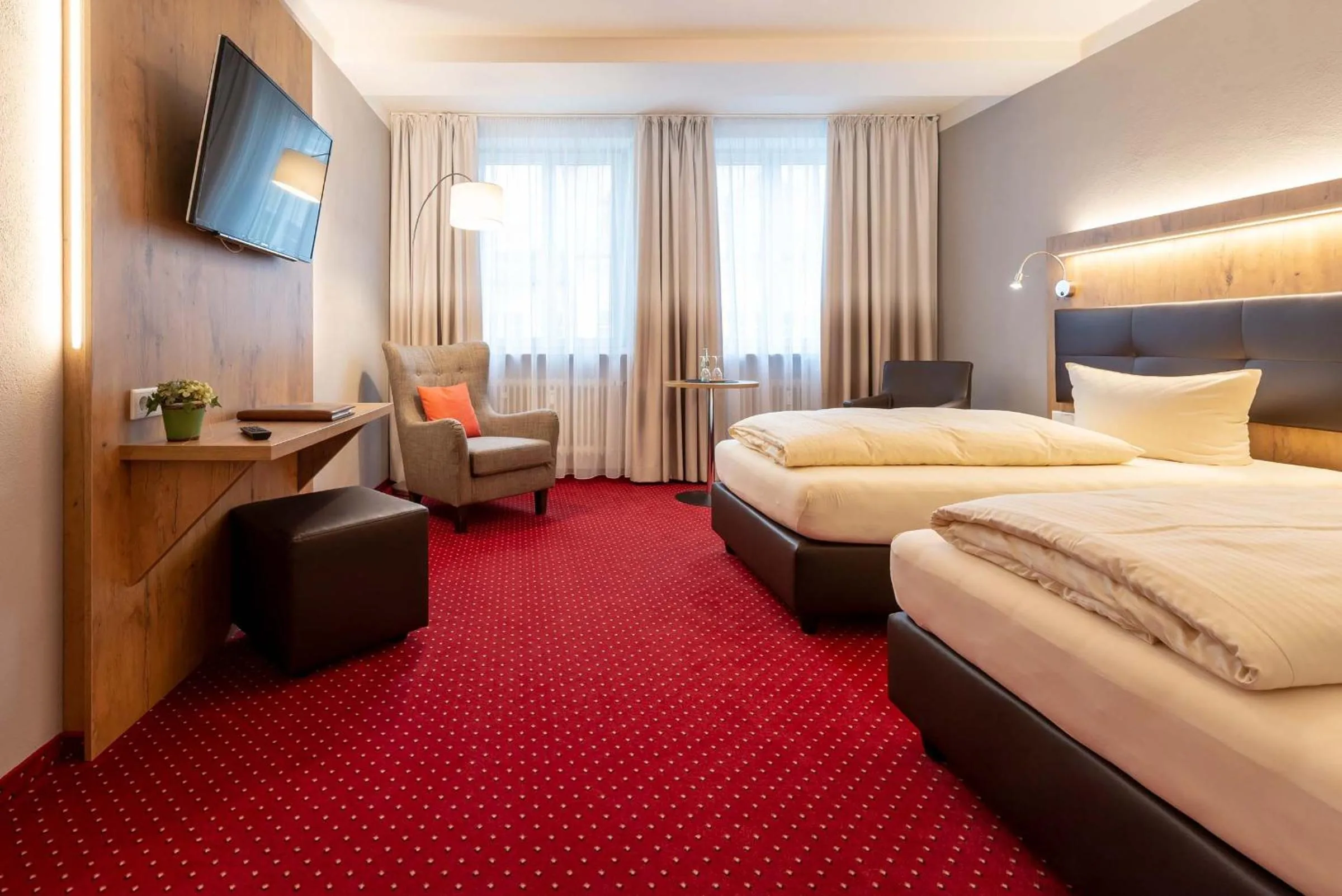 Photo of the whole room, Bed in Hotel Vollmann