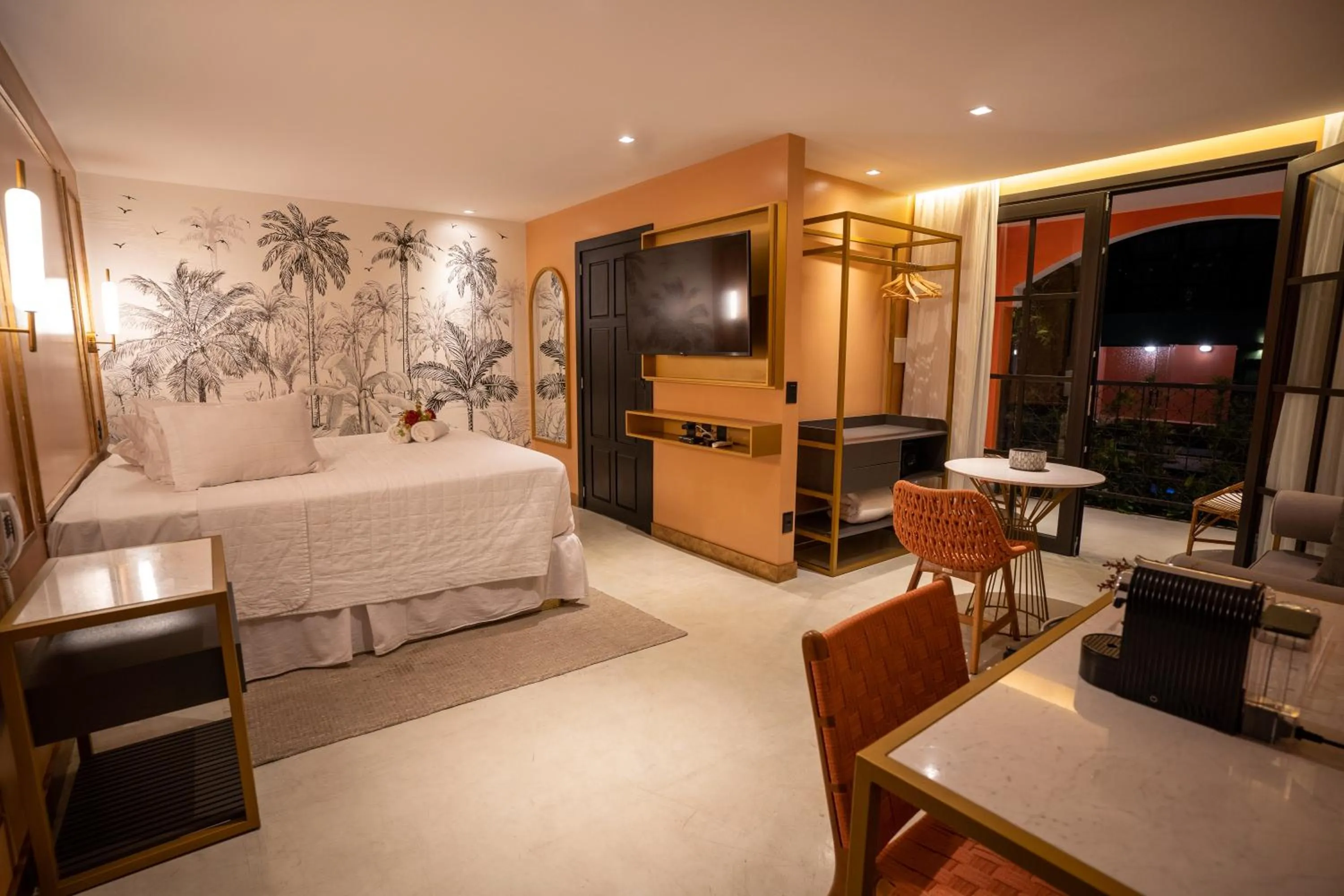 Bed in Exótica Boutique Hotel