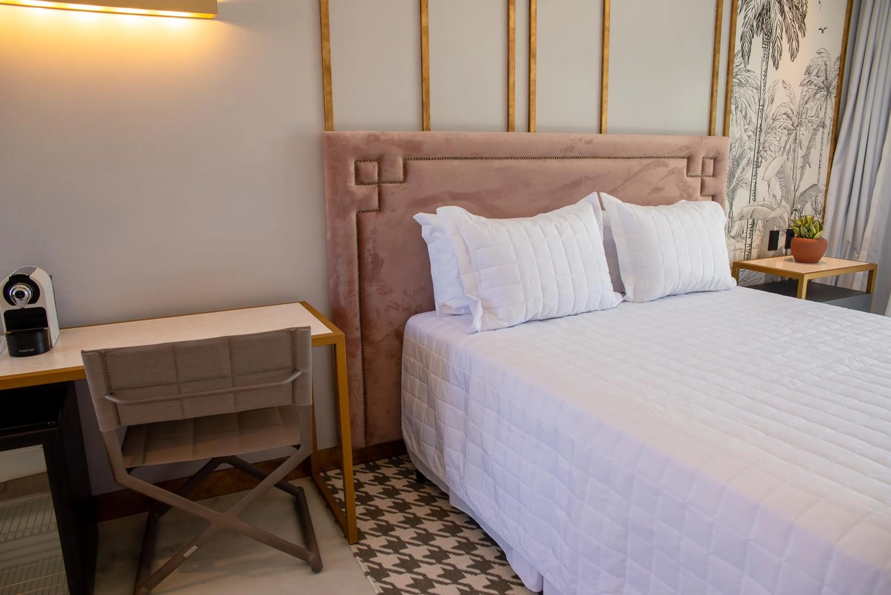 Bed in Exótica Boutique Hotel