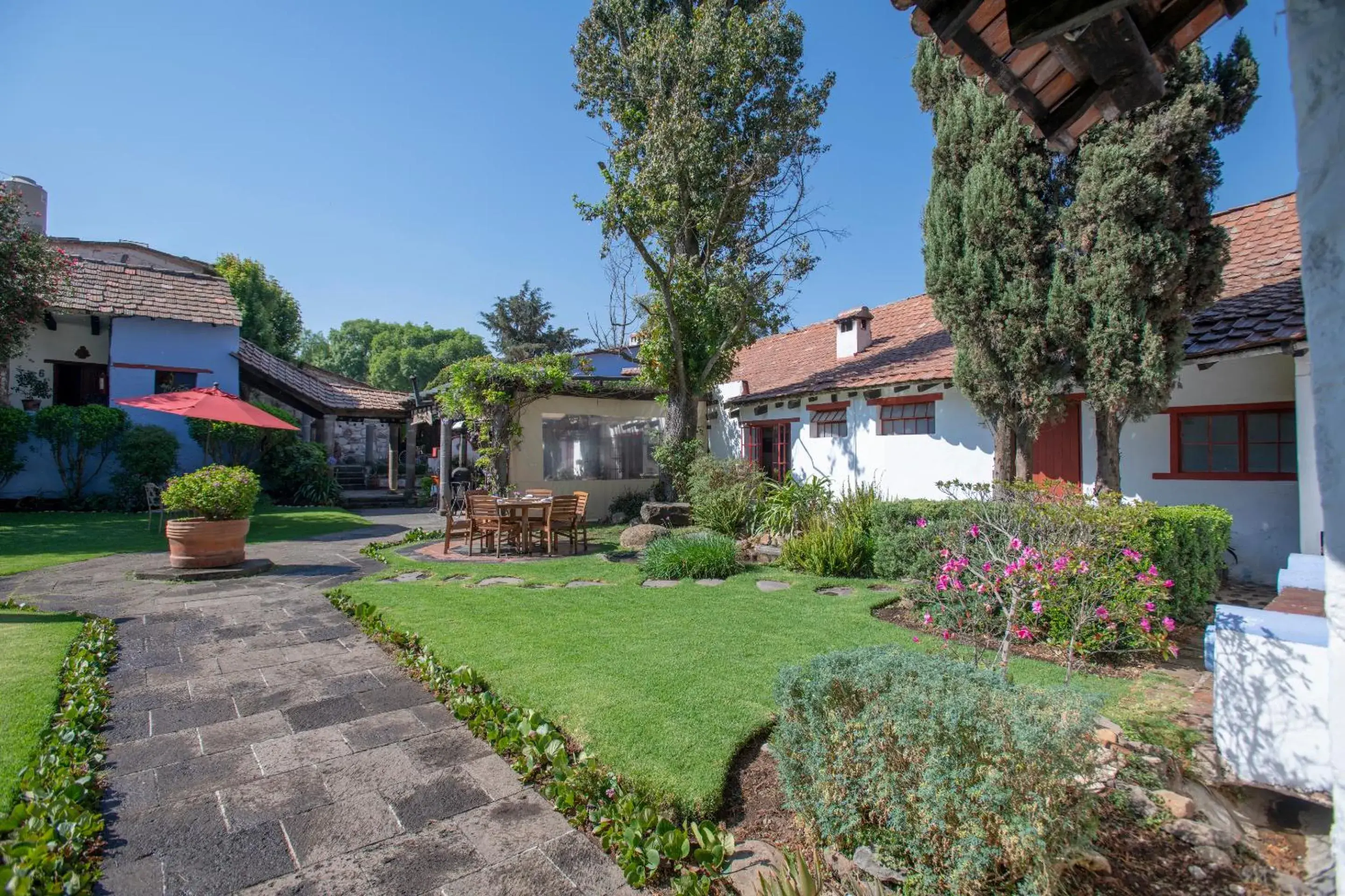 Garden view in La Casa Azul Huasca & Restaurante La Terraza Garden view in La Casa Azul Huasca & Restaurante La Terraza