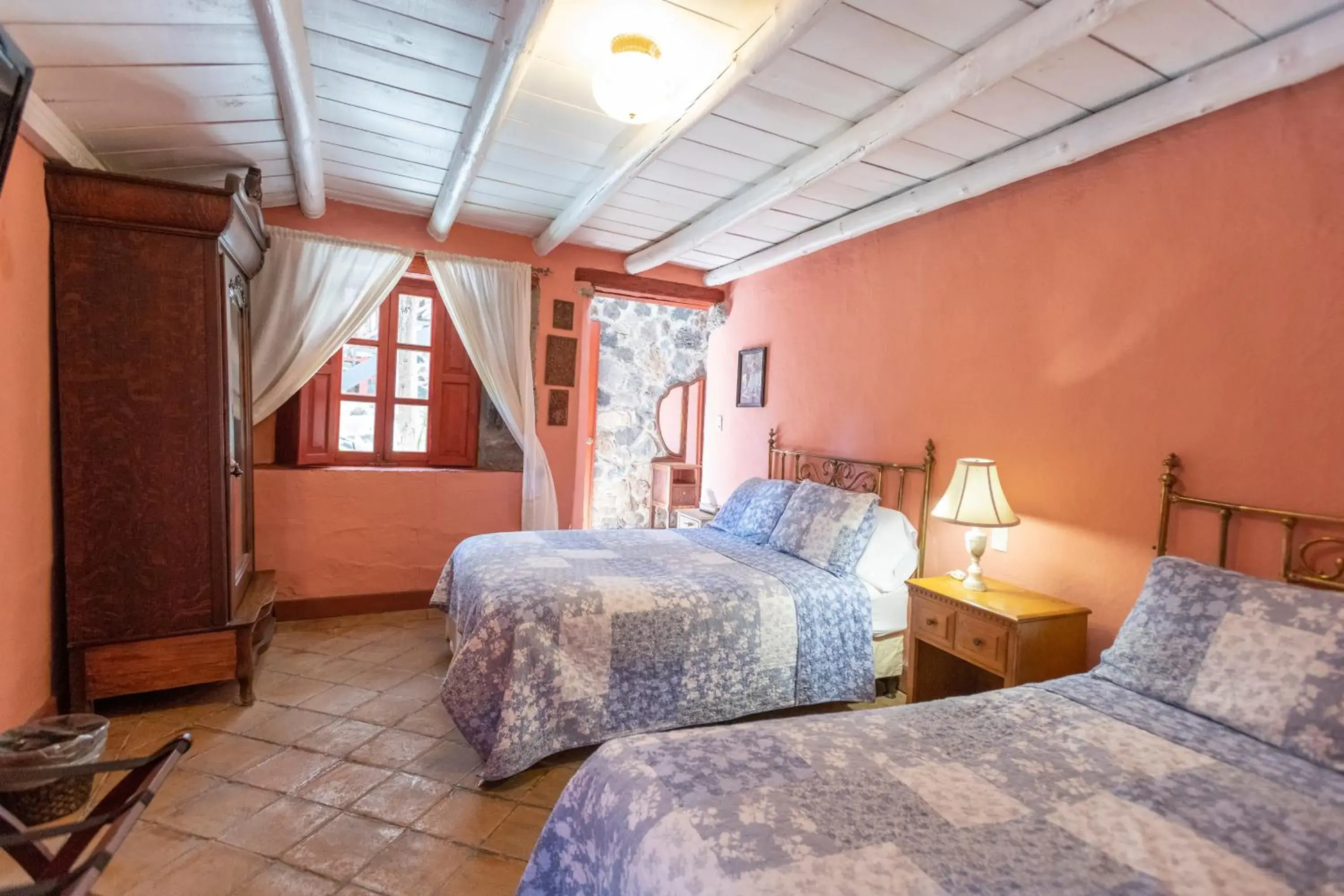 Bedroom, Bed in La Casa Azul Huasca & Restaurante La Terraza Bedroom, Bed in La Casa Azul Huasca & Restaurante La Terraza