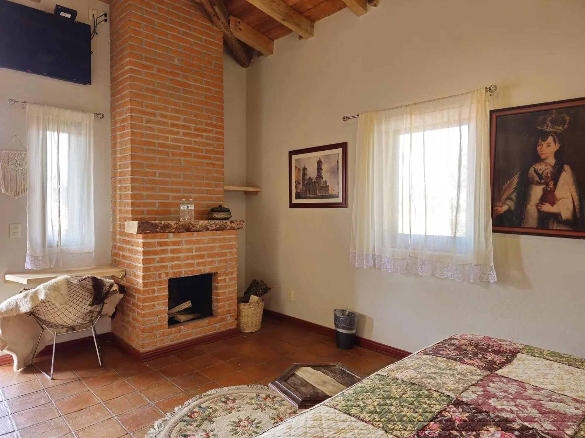Bedroom, Bed in La Casa Azul Huasca & Restaurante La Terraza Bedroom, Bed in La Casa Azul Huasca & Restaurante La Terraza