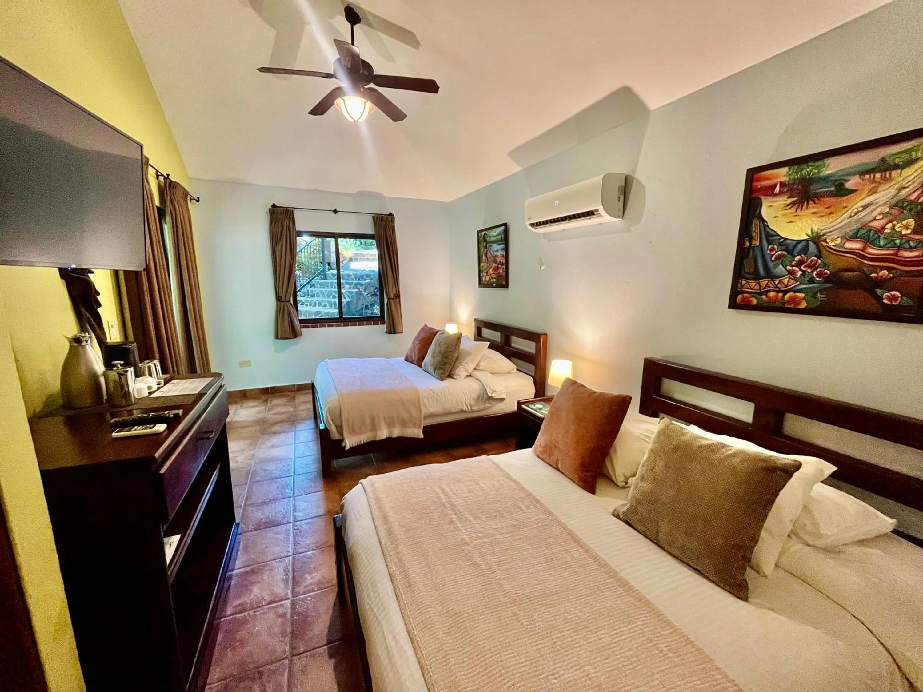 Bed in Seagull Cove Resort