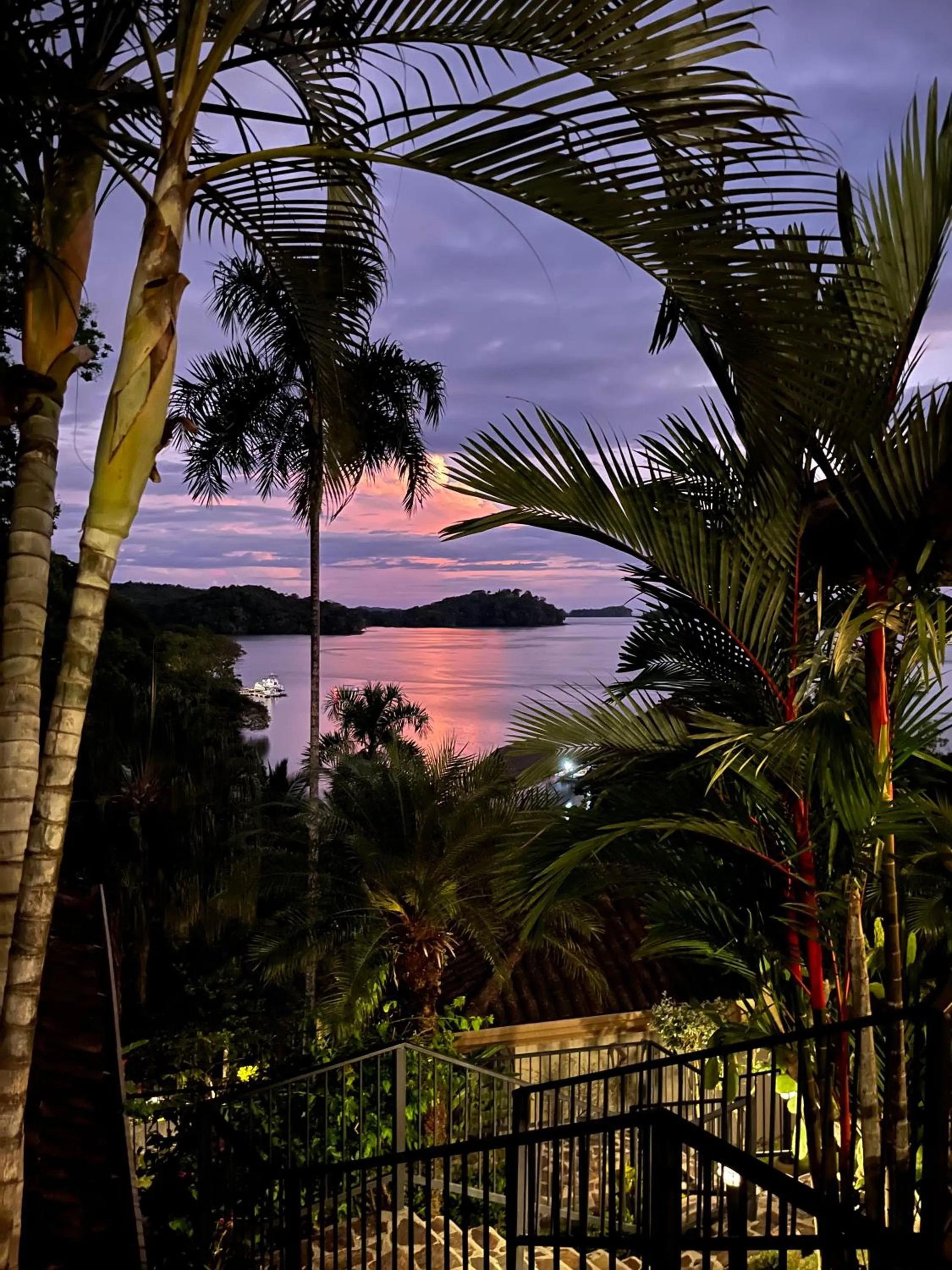 Restaurant/places to eat in Seagull Cove Resort