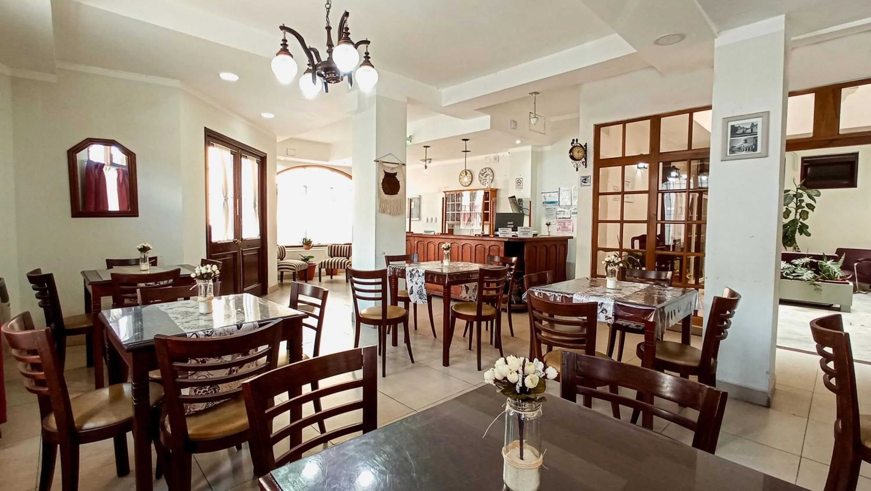 Lounge or bar in Alto Colonial