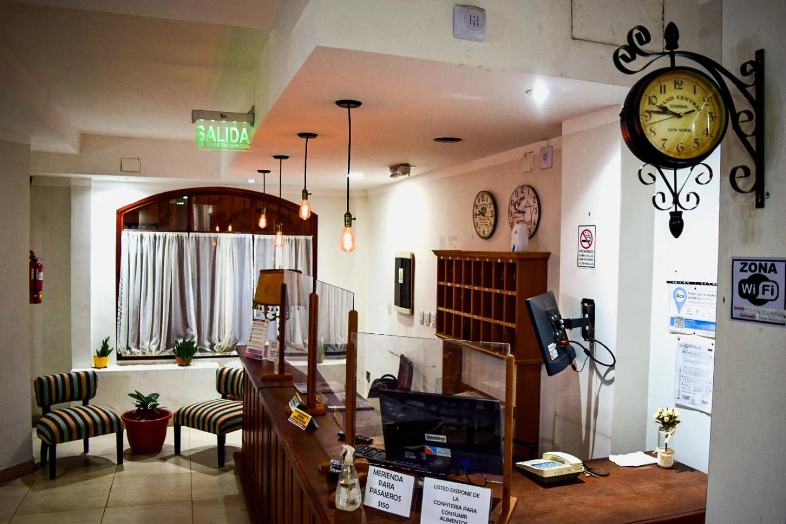 Lobby or reception in Alto Colonial