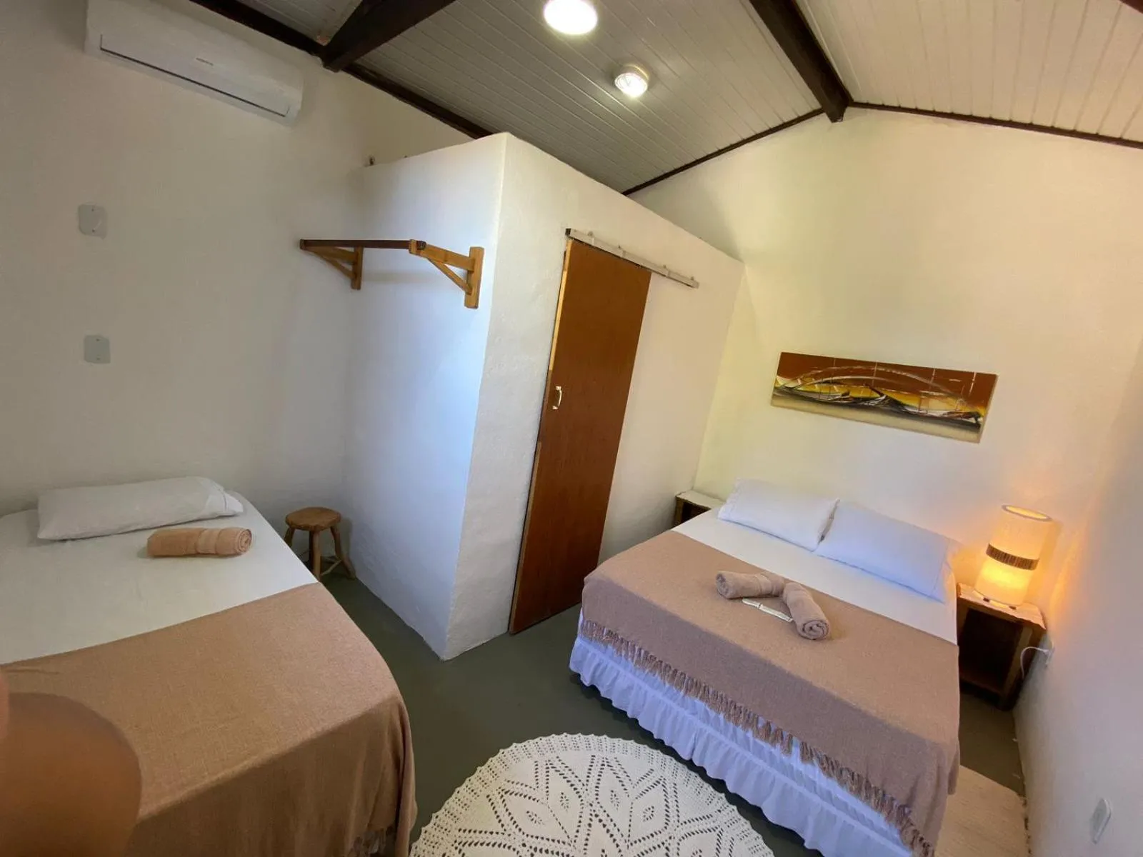 Photo of the whole room, Bed in Pousada Dom Quixote