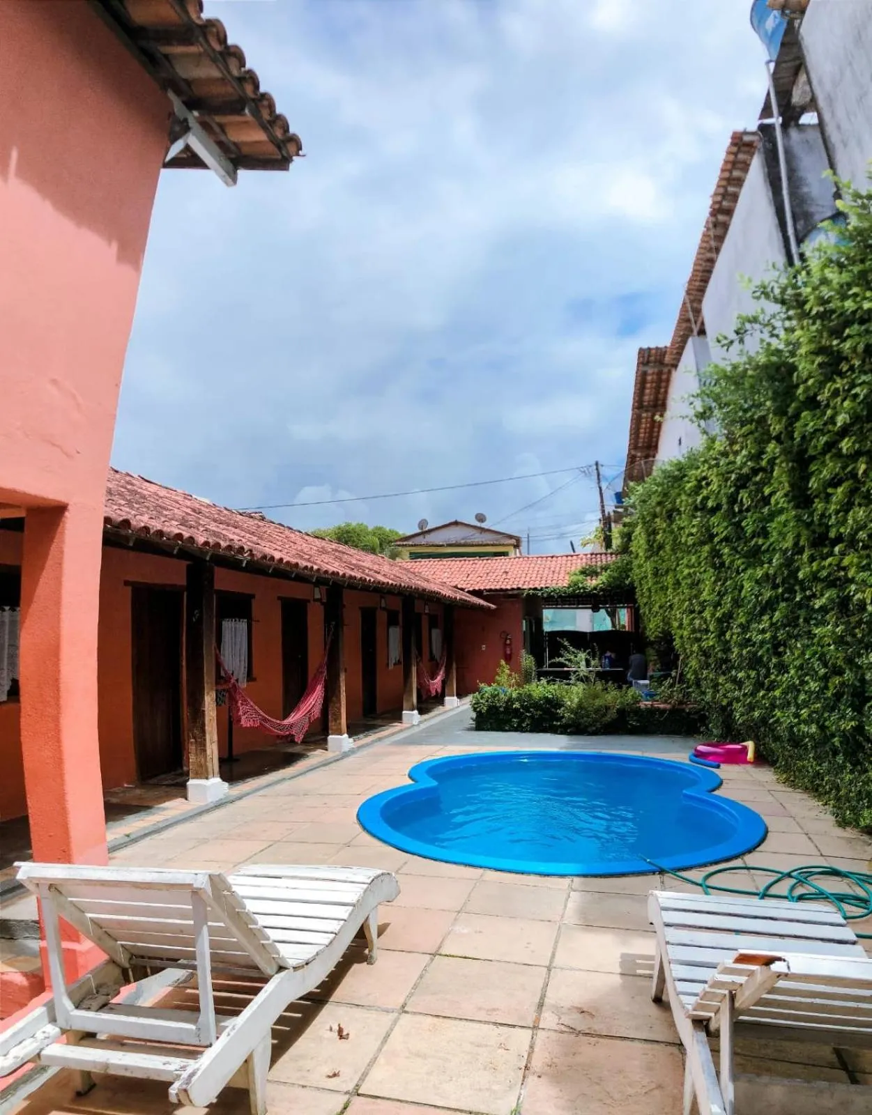 Swimming pool in Pousada Dom Quixote