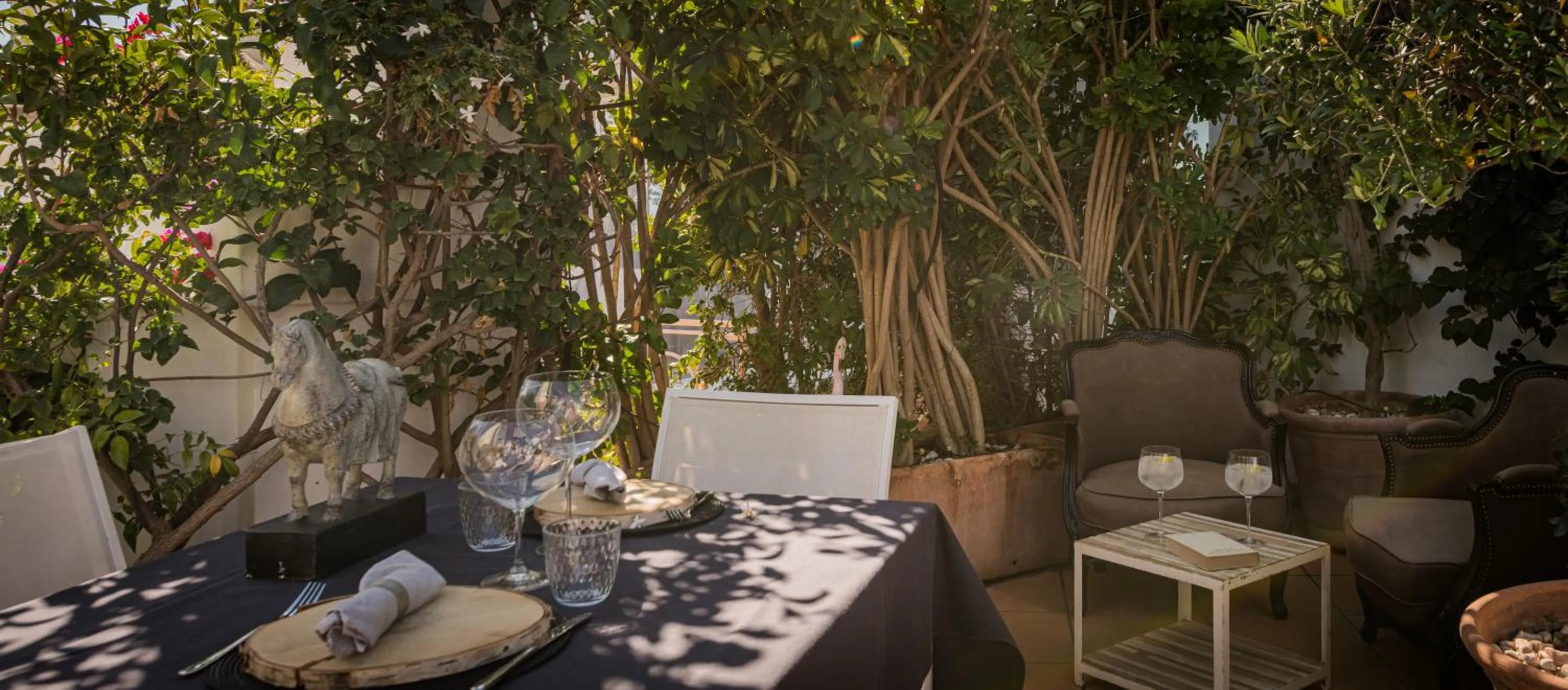 Restaurant/places to eat in Molo Luxury Suites Puerto Banus