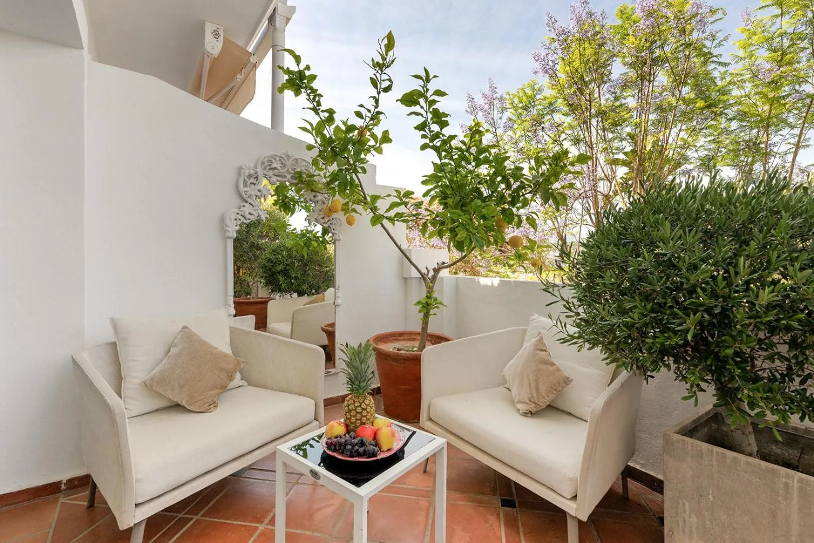 Balcony/Terrace in Molo Luxury Suites Puerto Banus