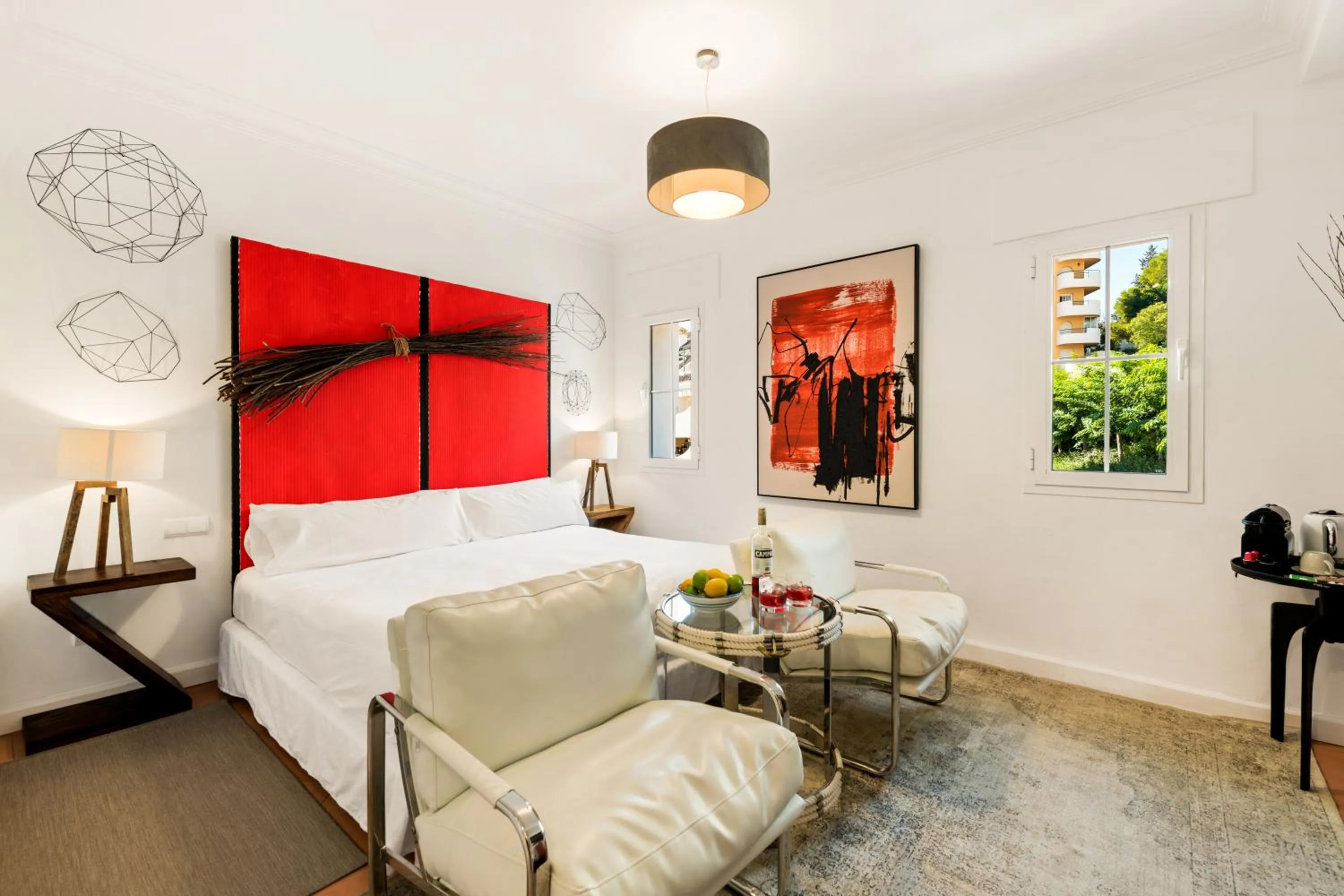 Photo of the whole room in Molo Luxury Suites Puerto Banus