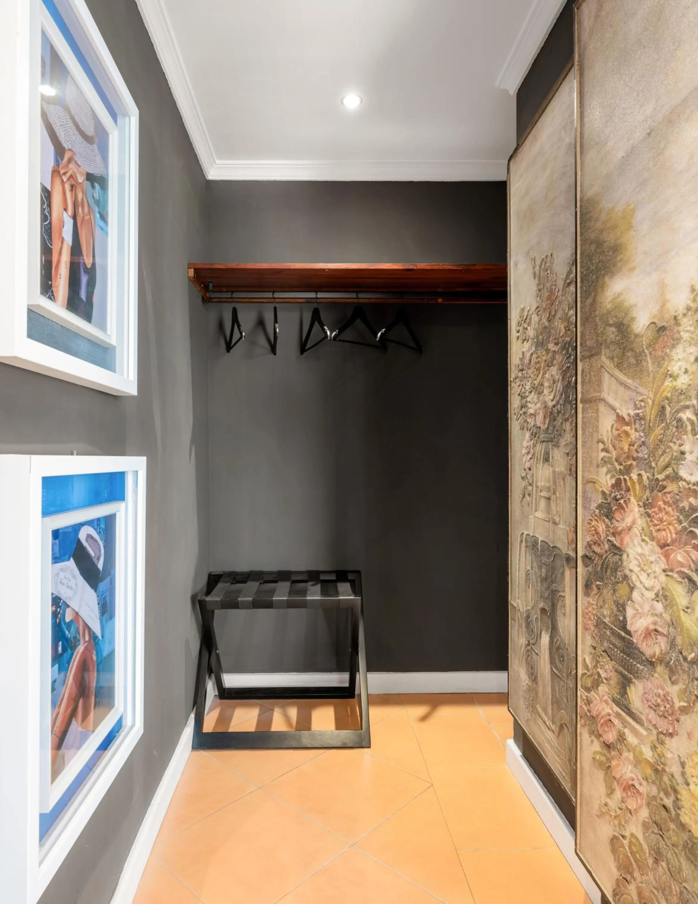 wardrobe in Molo Luxury Suites Puerto Banus