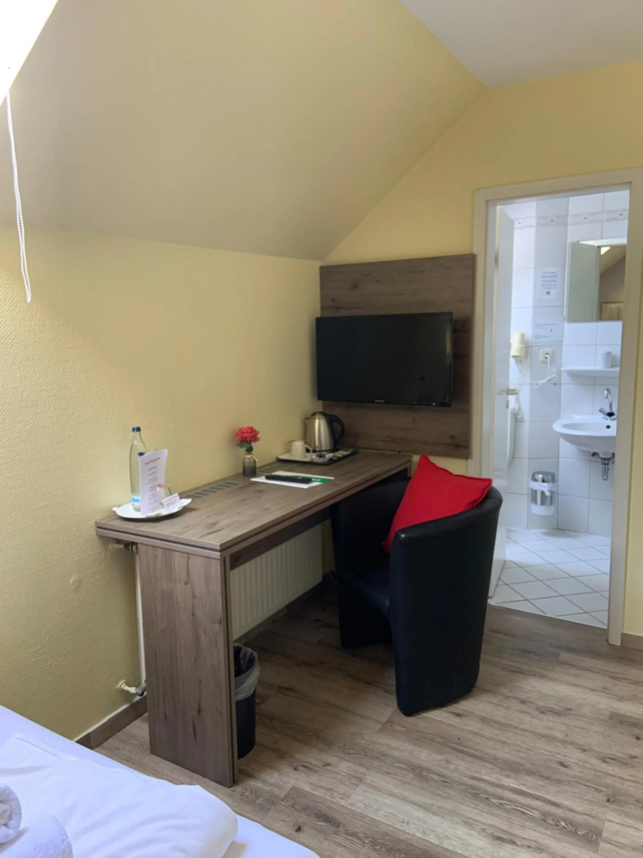 Photo of the whole room, Bed in Hotel Rahserhof