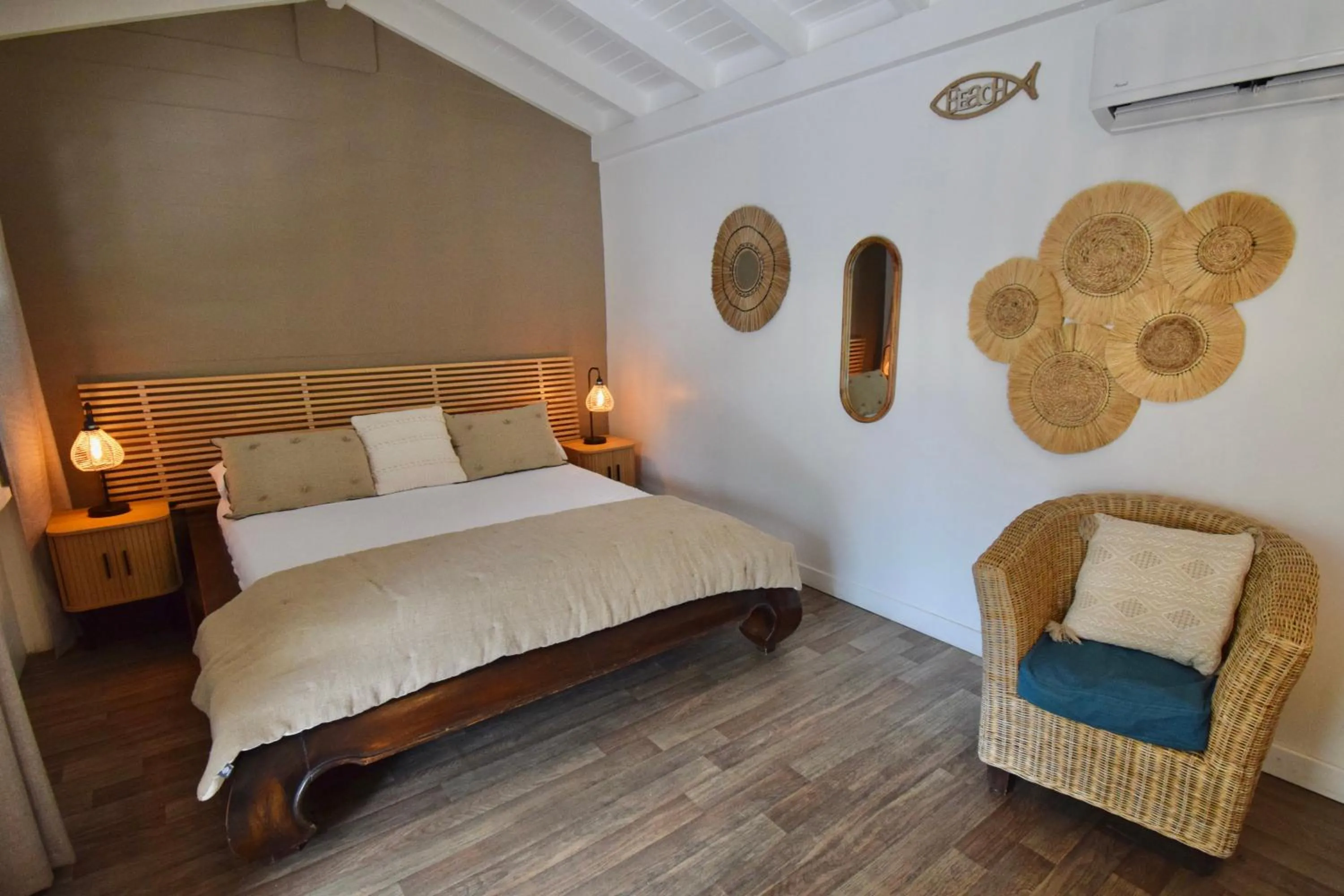 Bed in Koho SXM - ex Hevea Hotel
