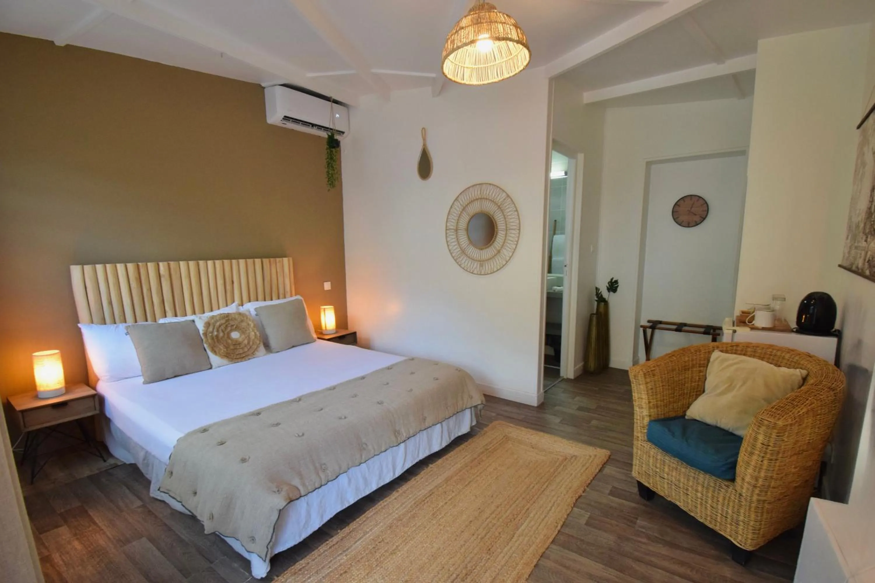 Bed in Koho SXM - ex Hevea Hotel