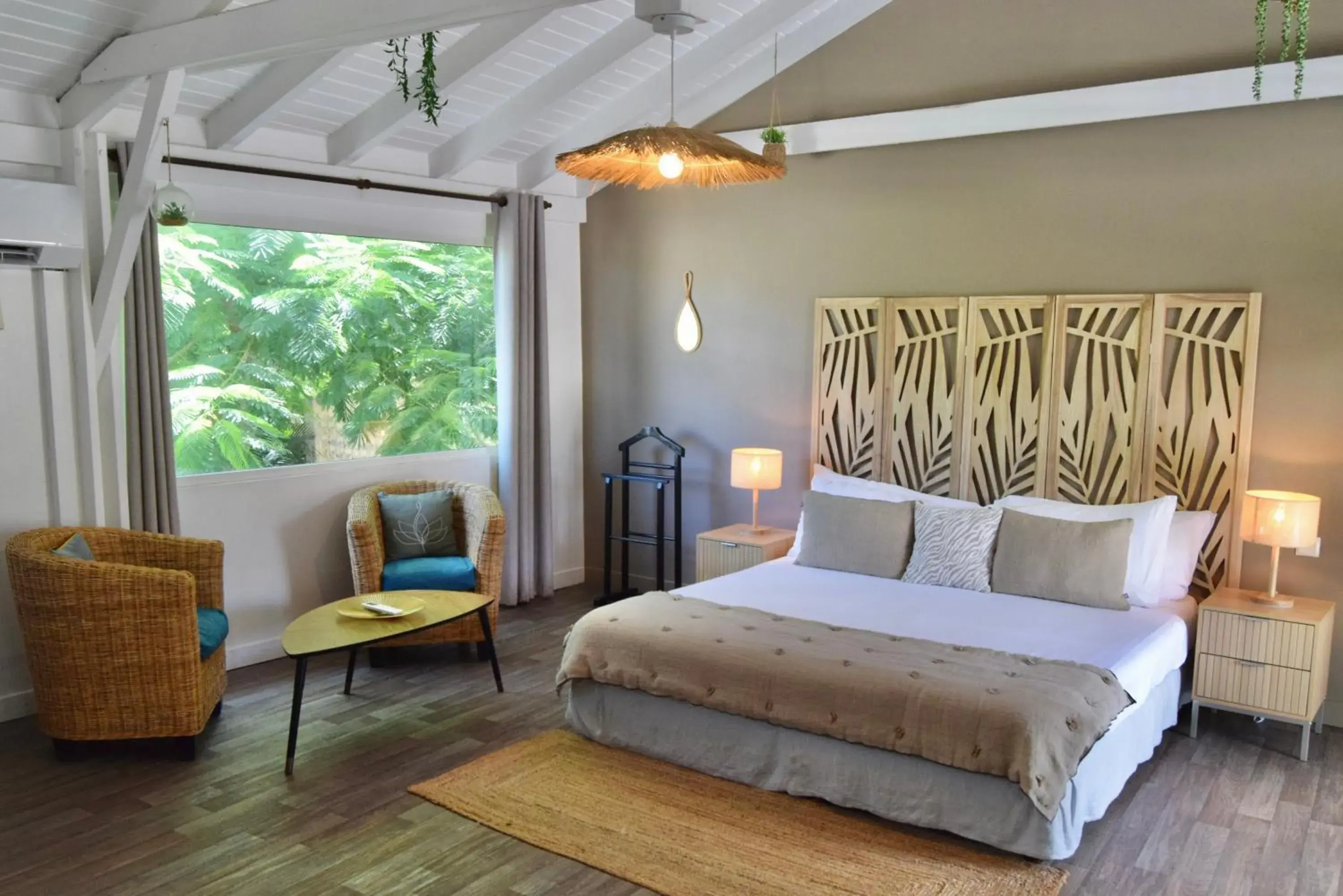 Amandier One-Bedroom King Suite with Sofa Bed in Koho SXM - ex Hevea Hotel Amandier One-Bedroom King Suite with Sofa Bed in Koho SXM - ex Hevea Hotel