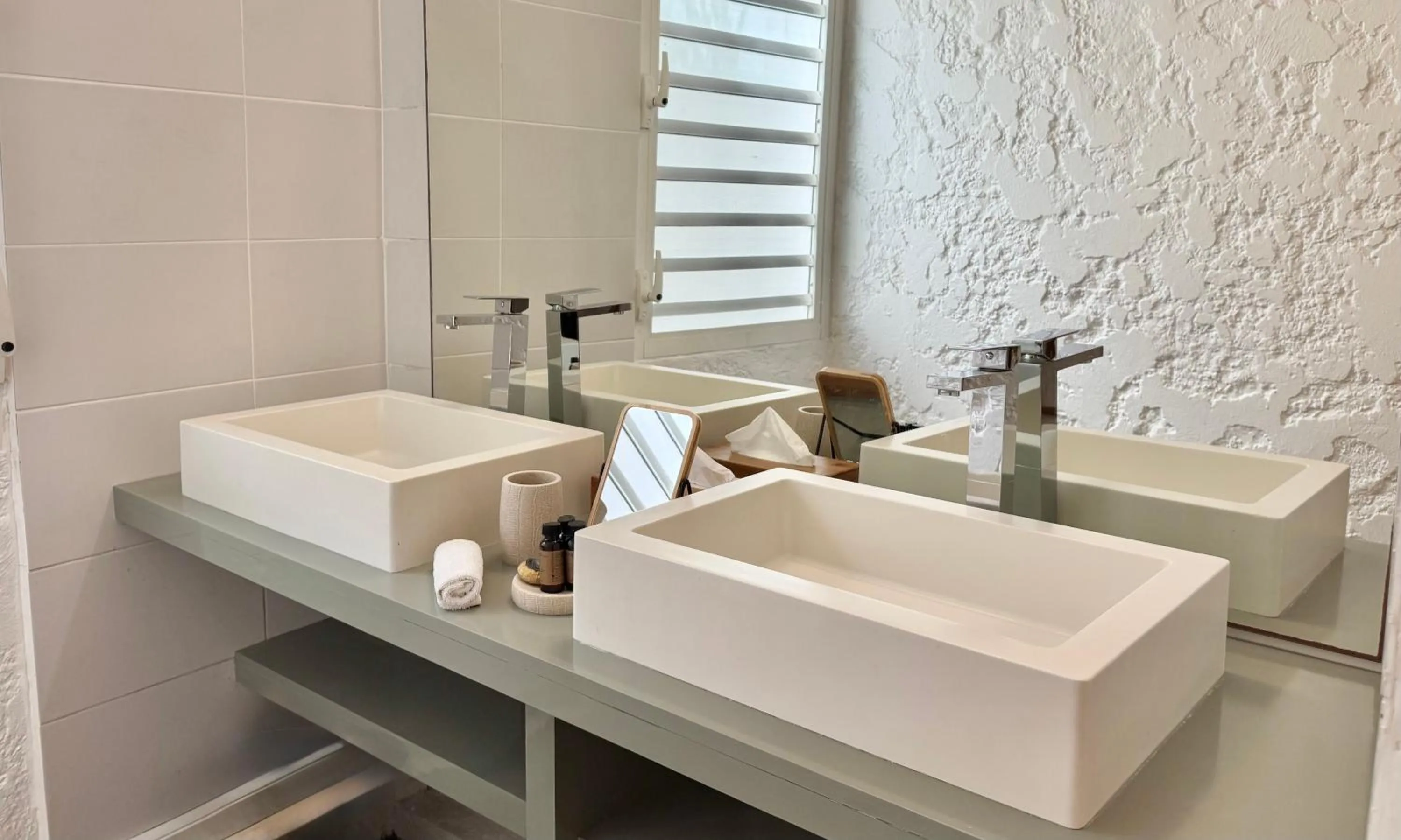 Bathroom in Koho SXM - ex Hevea Hotel