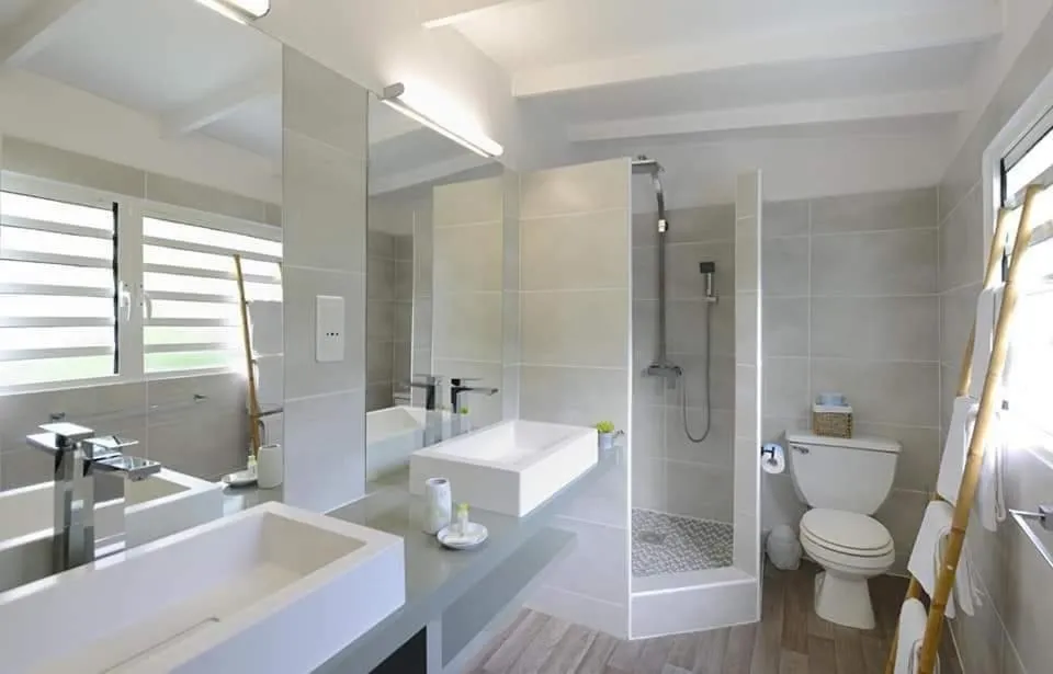 Shower in Koho SXM - ex Hevea Hotel