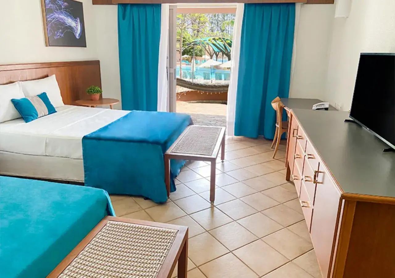 Bedroom, Bed in Blue Tree Thermas de Lins Resort Bedroom, Bed in Blue Tree Thermas de Lins Resort