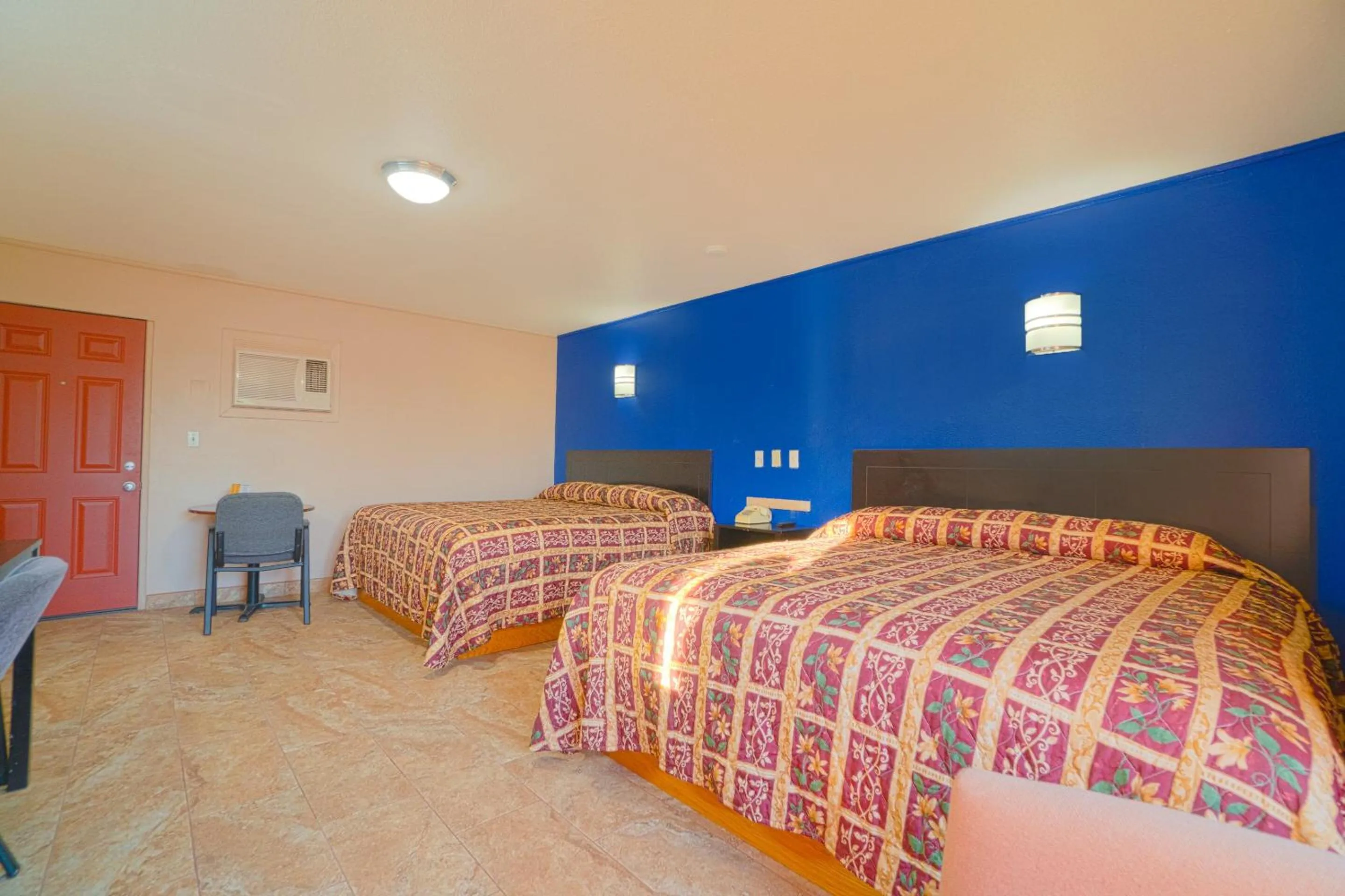 Bedroom, Bed in Vali Ho Motel By OYO Weslaco Mercedes