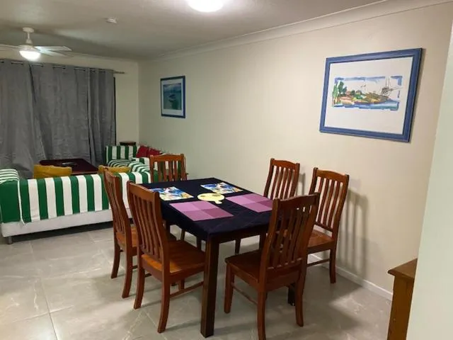 Anchor Down Holiday Apartments