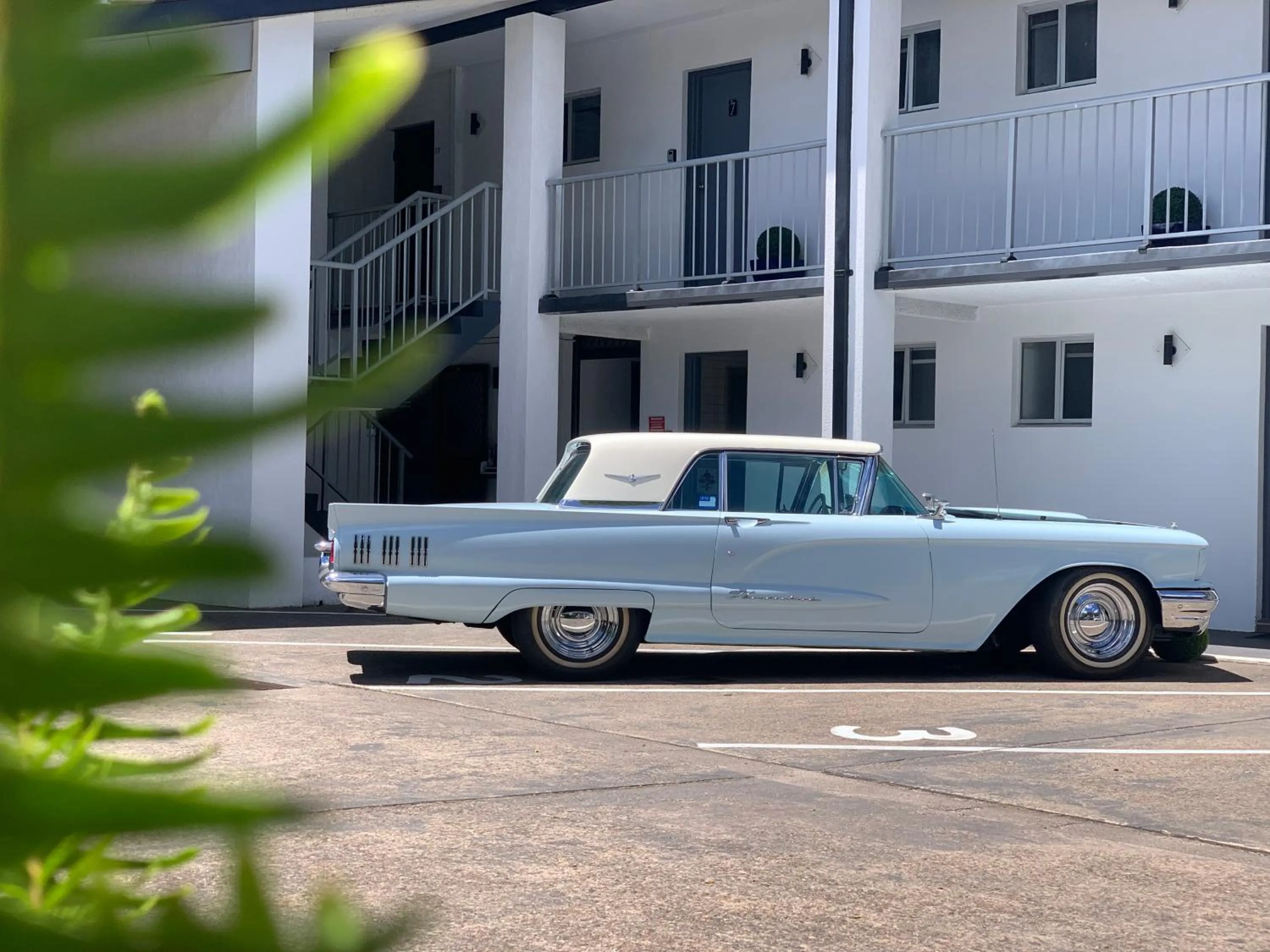 Parking in Zorba Waterfront Motel