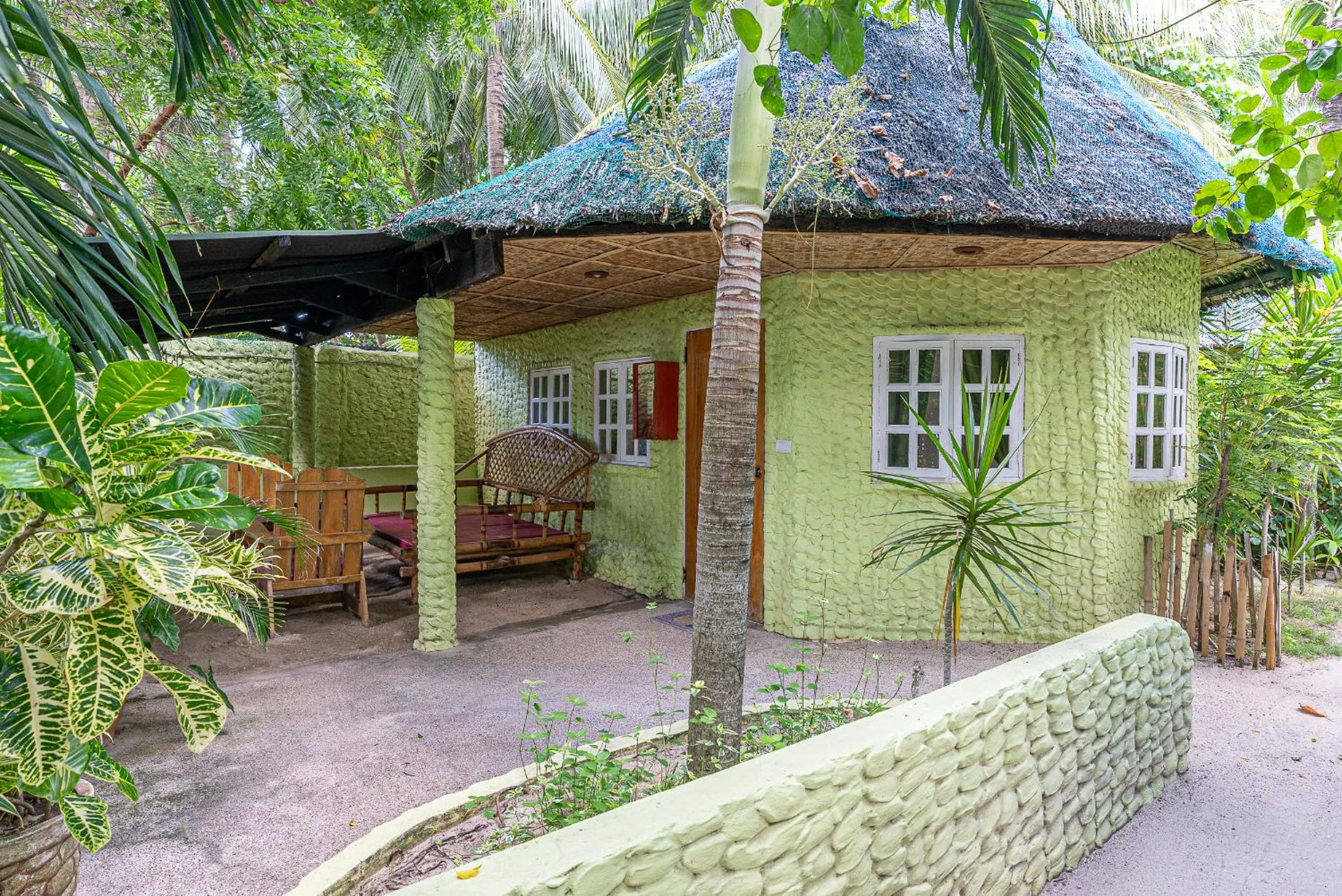 Patio in Victory Seaside Home