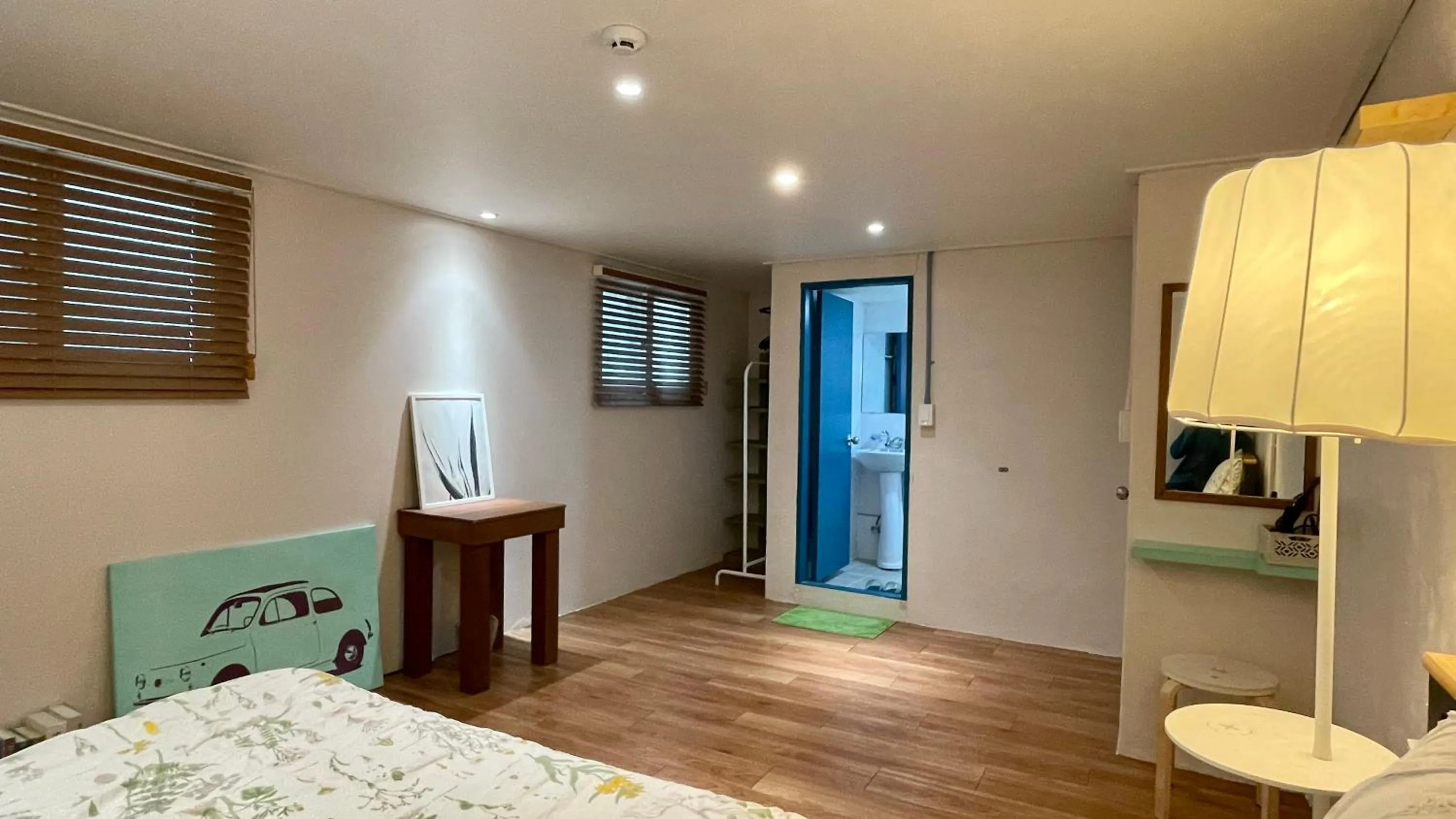 Bed in SISnBRO Guesthouse