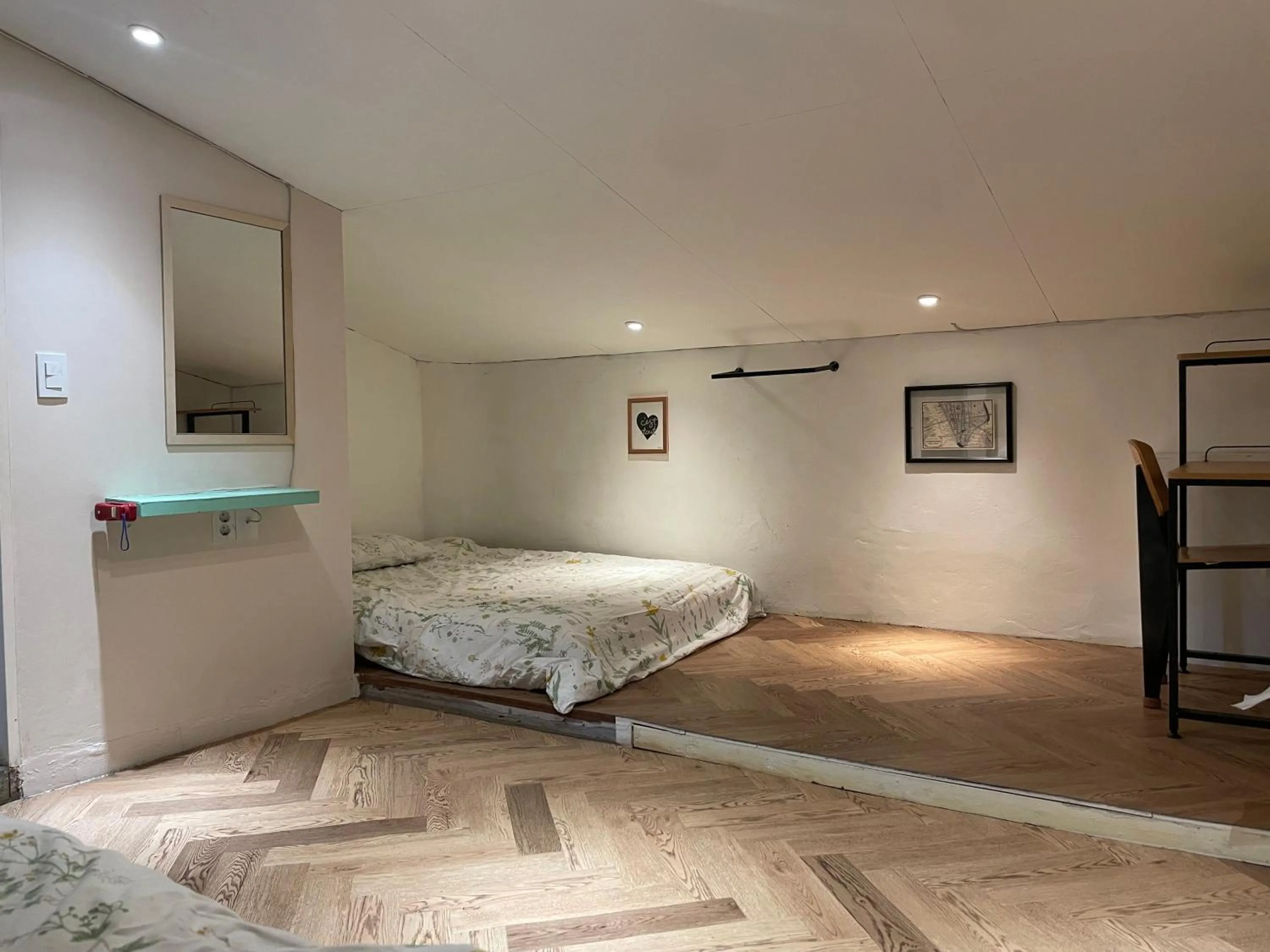 Photo of the whole room, Bed in SISnBRO Guesthouse