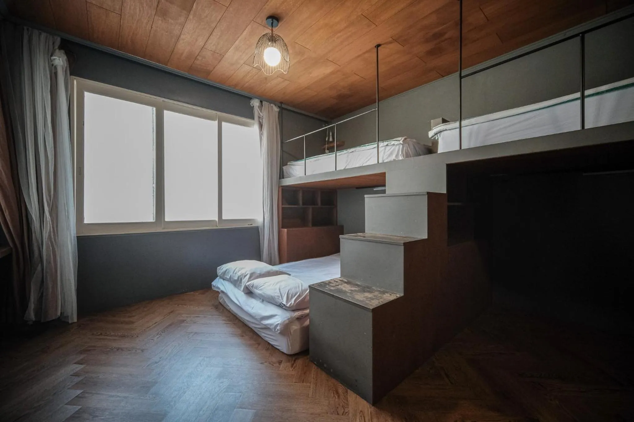 Bed in SISnBRO Guesthouse