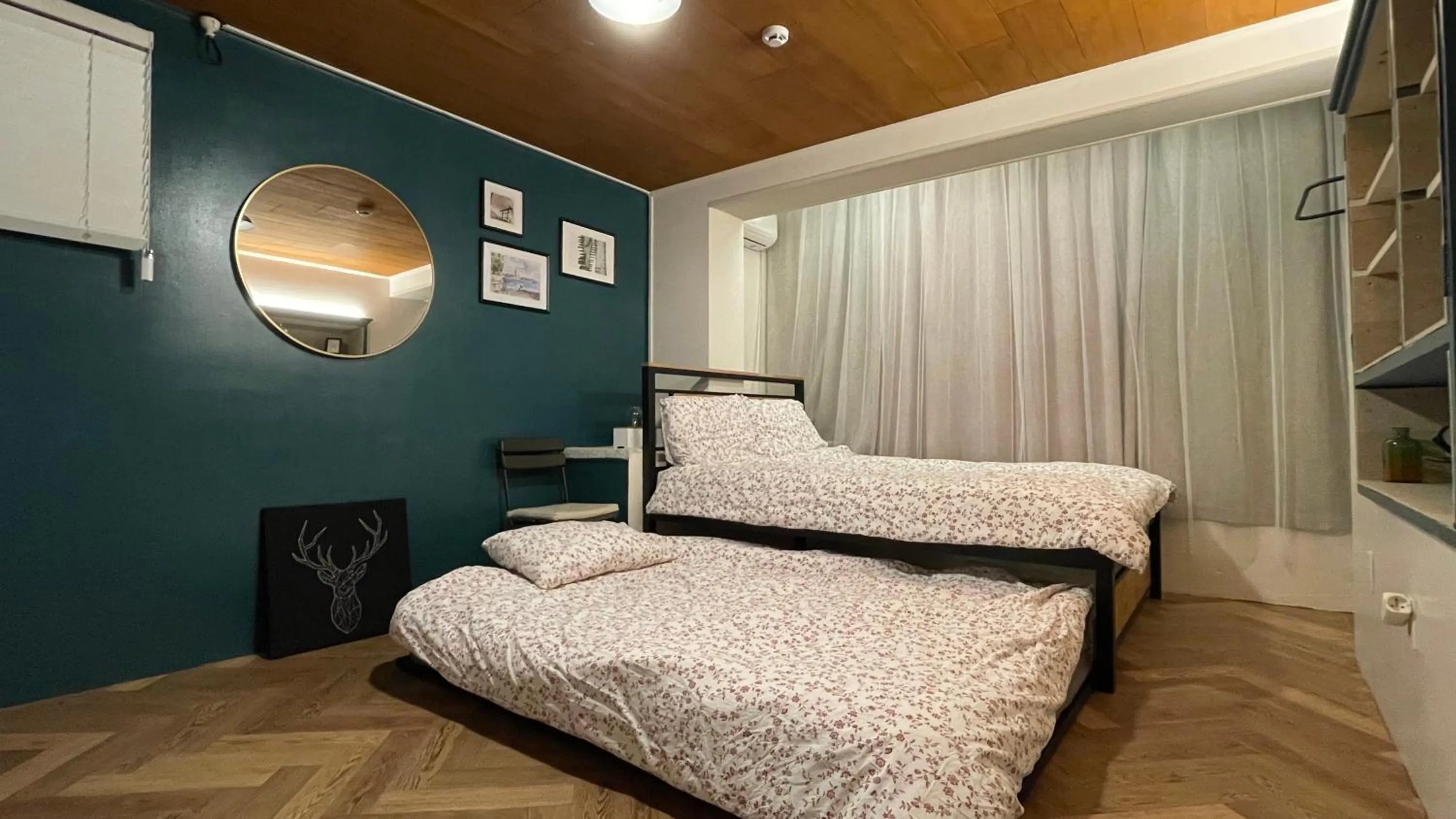 Photo of the whole room, Bed in SISnBRO Guesthouse