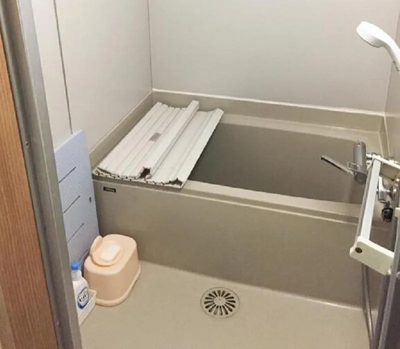 Bathroom in Kohan no yado Kojima