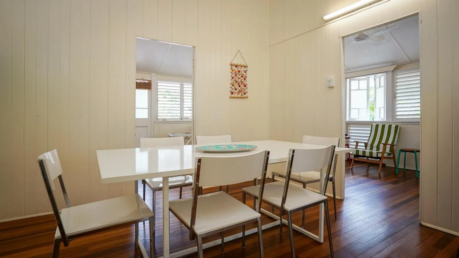 Dining area in Daggoombah Holiday Home Magnetic Island