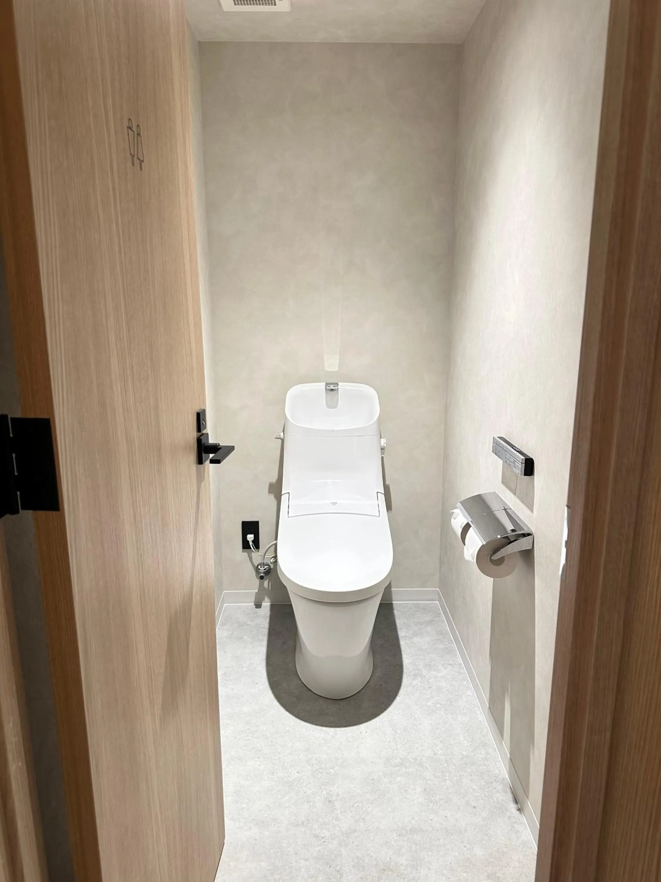 Communal lounge/ TV room in ALPHABED INN Sapporo Odori Park