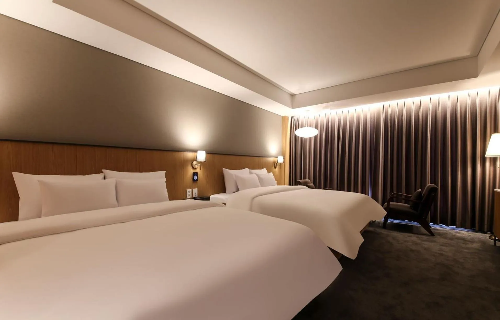 Photo of the whole room, Bed in Gwangju HOUND Hotel