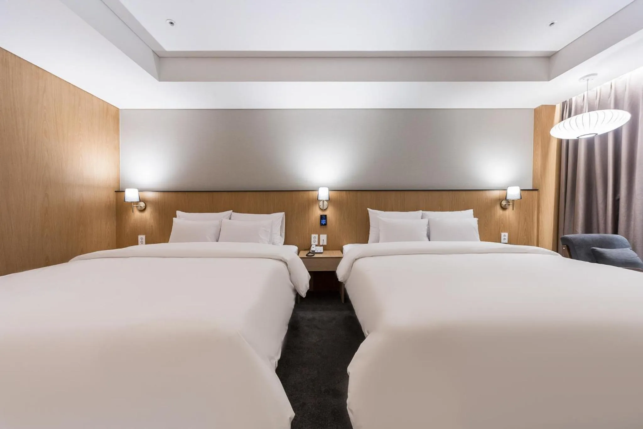 Photo of the whole room, Bed in Gwangju HOUND Hotel