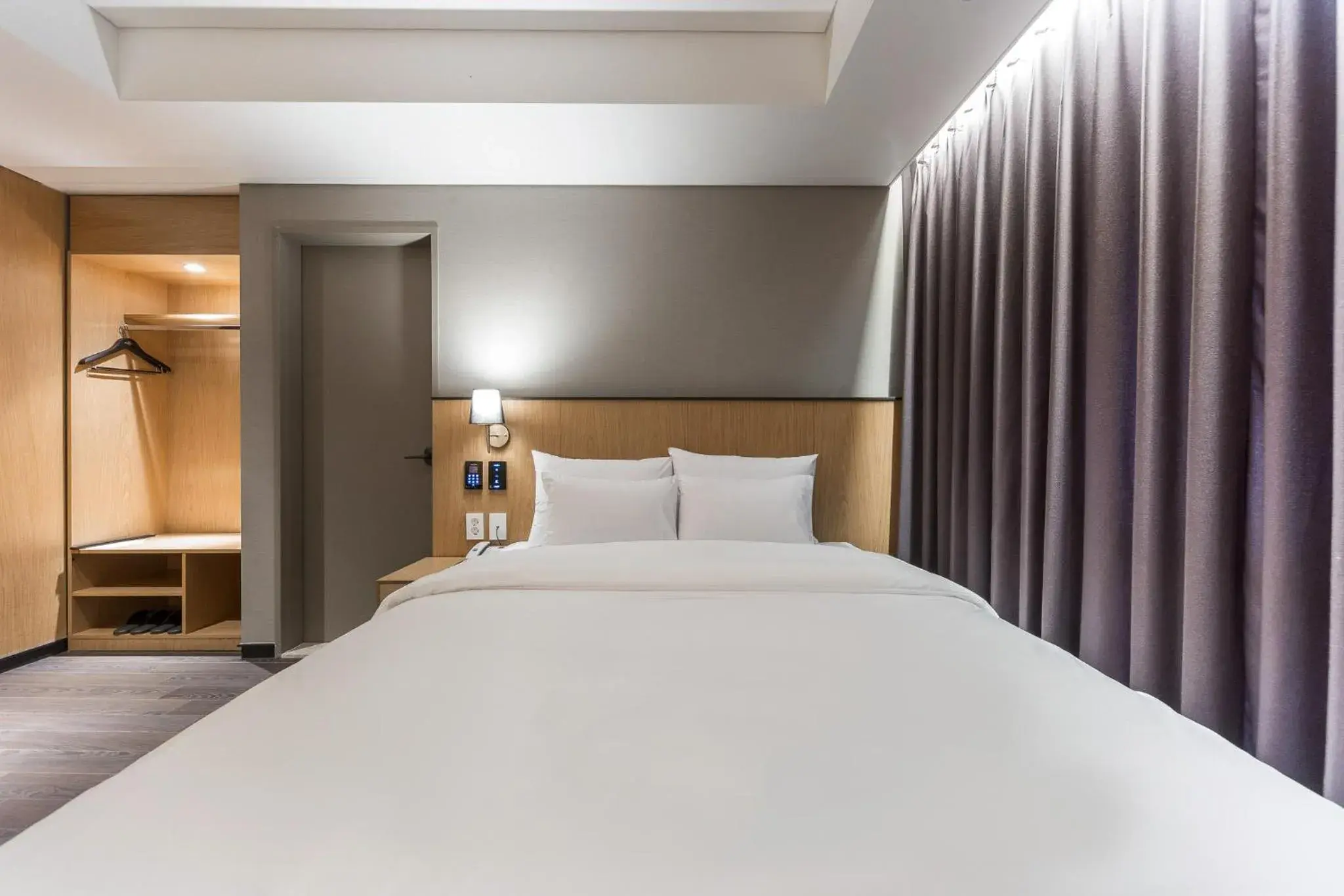 Photo of the whole room, Bed in Gwangju HOUND Hotel Photo of the whole room, Bed in Gwangju HOUND Hotel