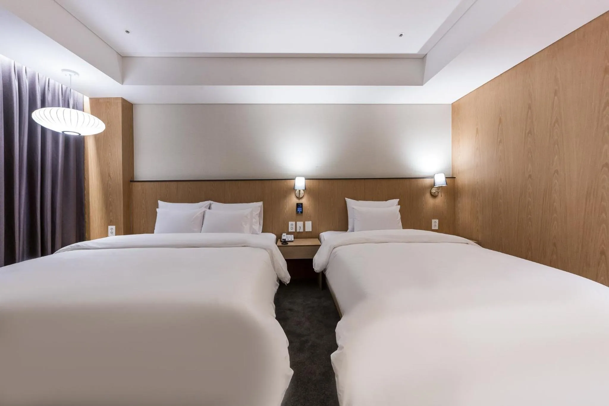 Photo of the whole room, Bed in Gwangju HOUND Hotel