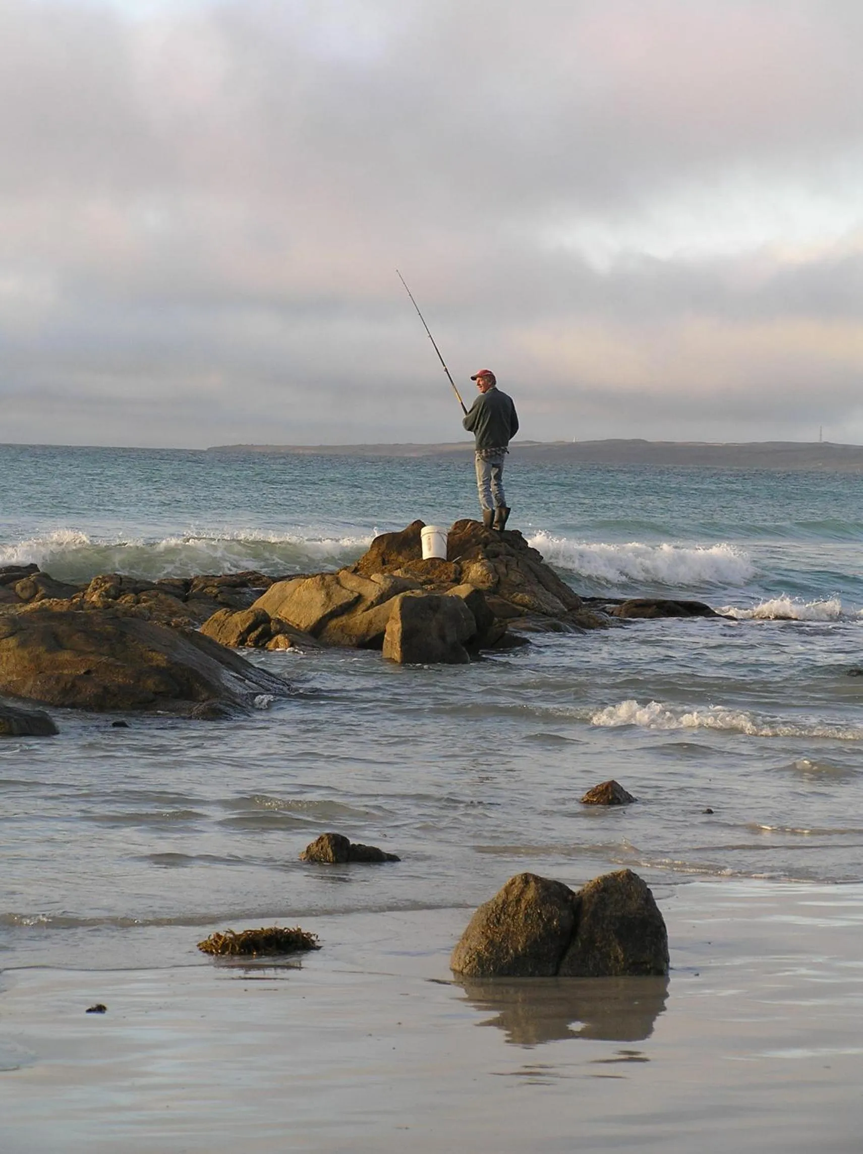 Fishing in Island Breeze Motel