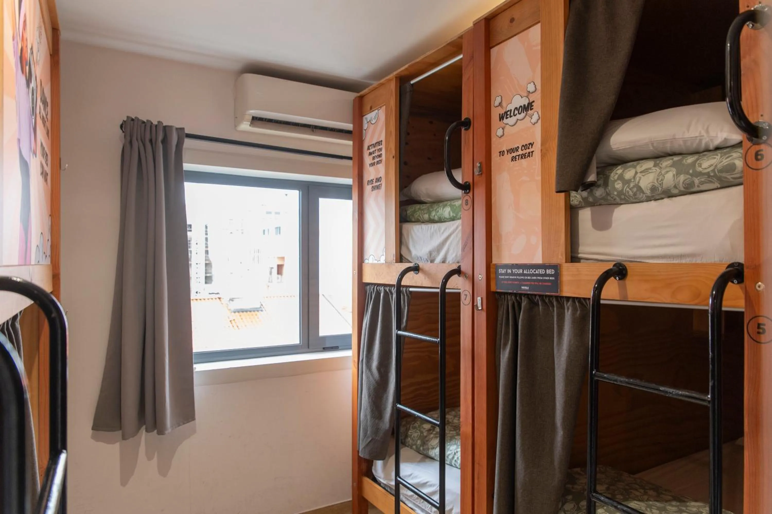 bunk bed in WOT Nomad Social