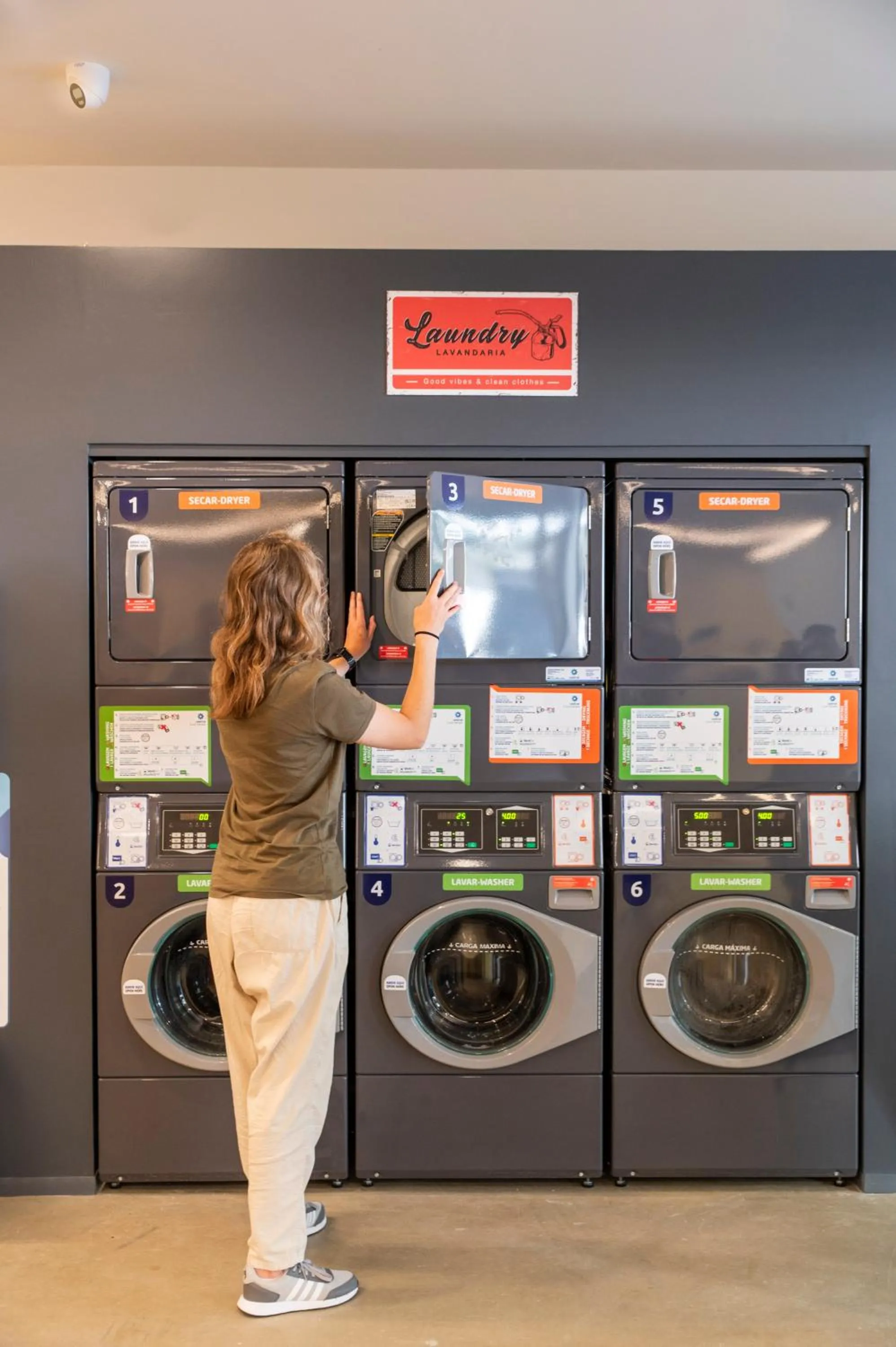 washing machine in WOT Nomad Social