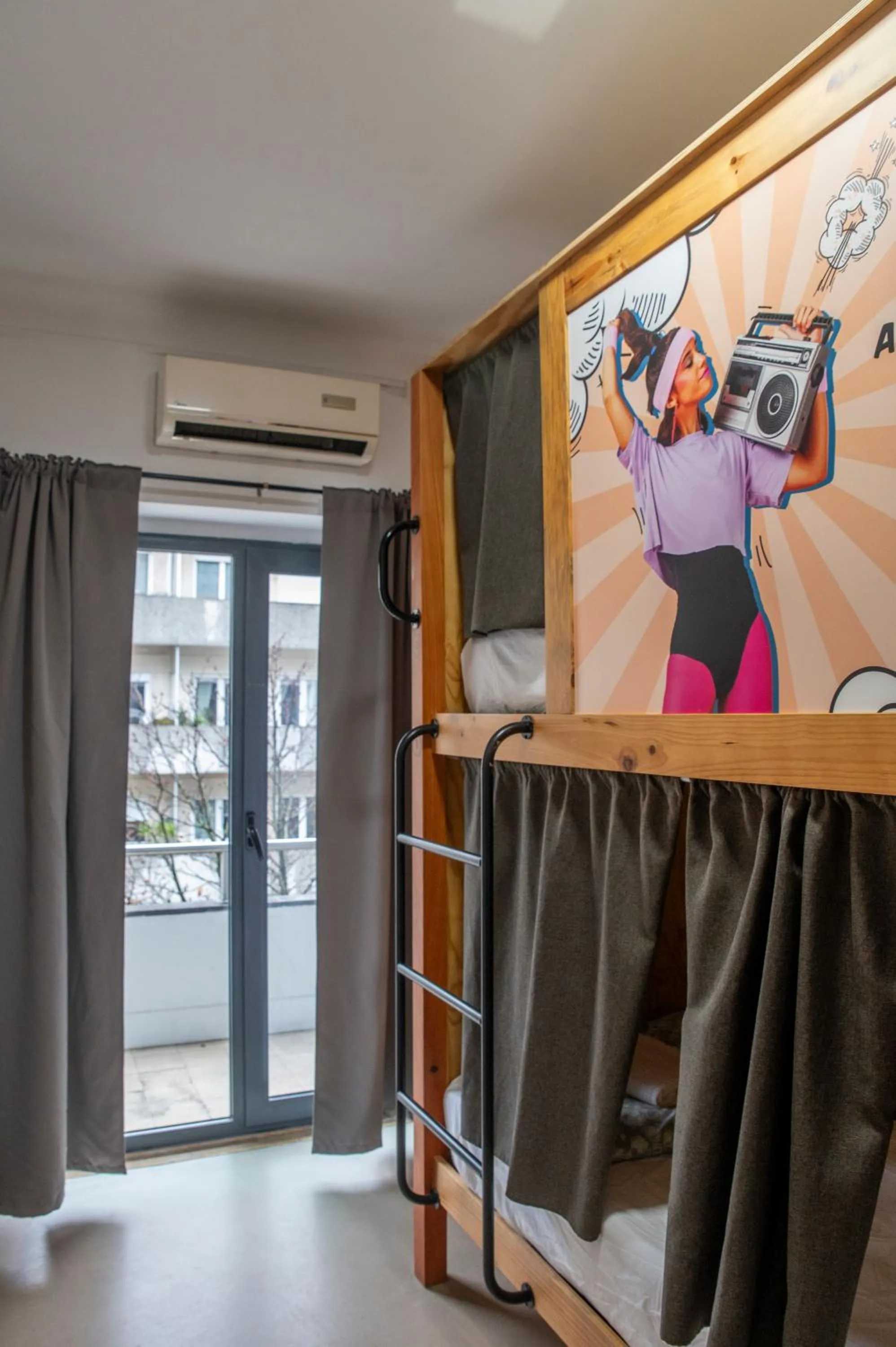 bunk bed in WOT Nomad Social