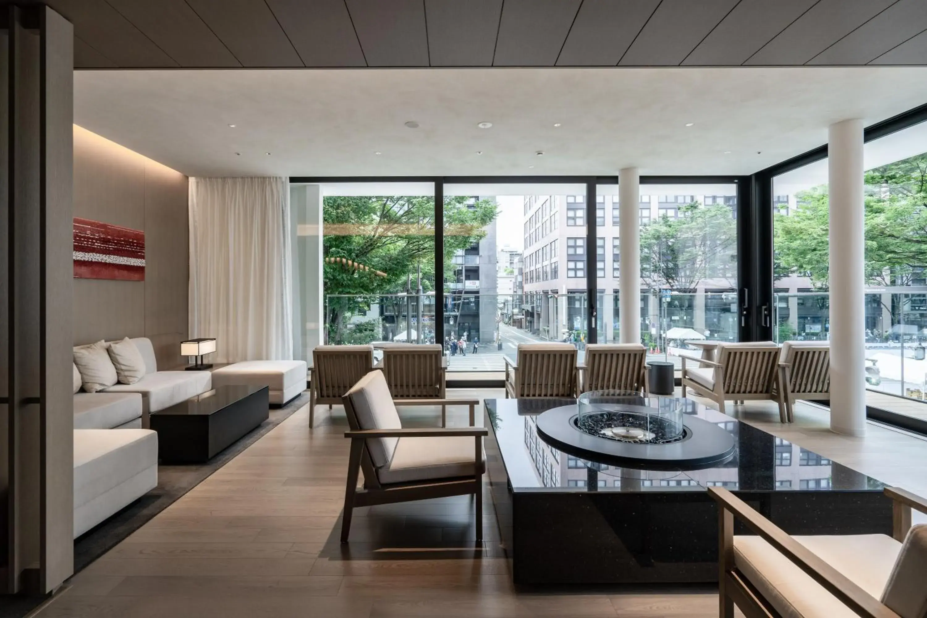 Lounge or bar in The Royal Park Hotel Iconic Kyoto Lounge or bar in The Royal Park Hotel Iconic Kyoto