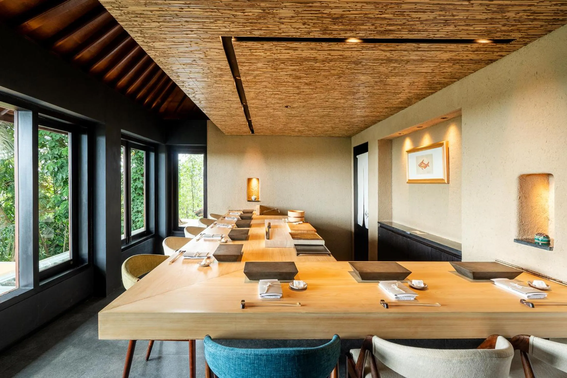 Restaurant/places to eat in The Sayan House Villas