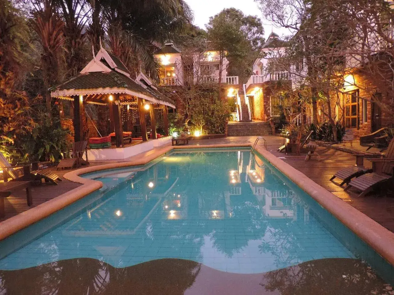 Swimming pool in Keereeta Resort Swimming pool in Keereeta Resort