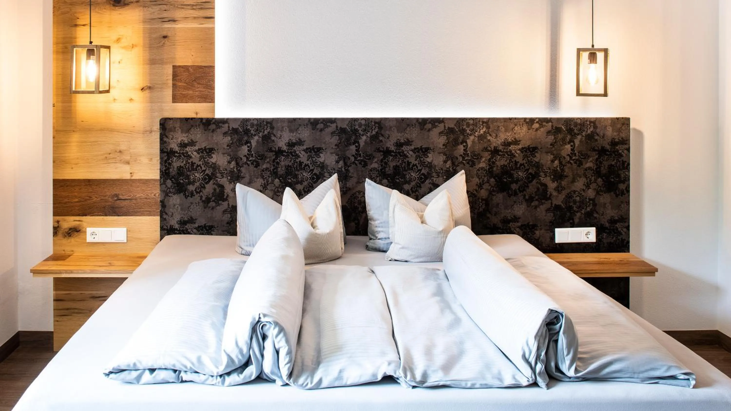 Bed in Sporthotel Bernrieder Hof GmbH