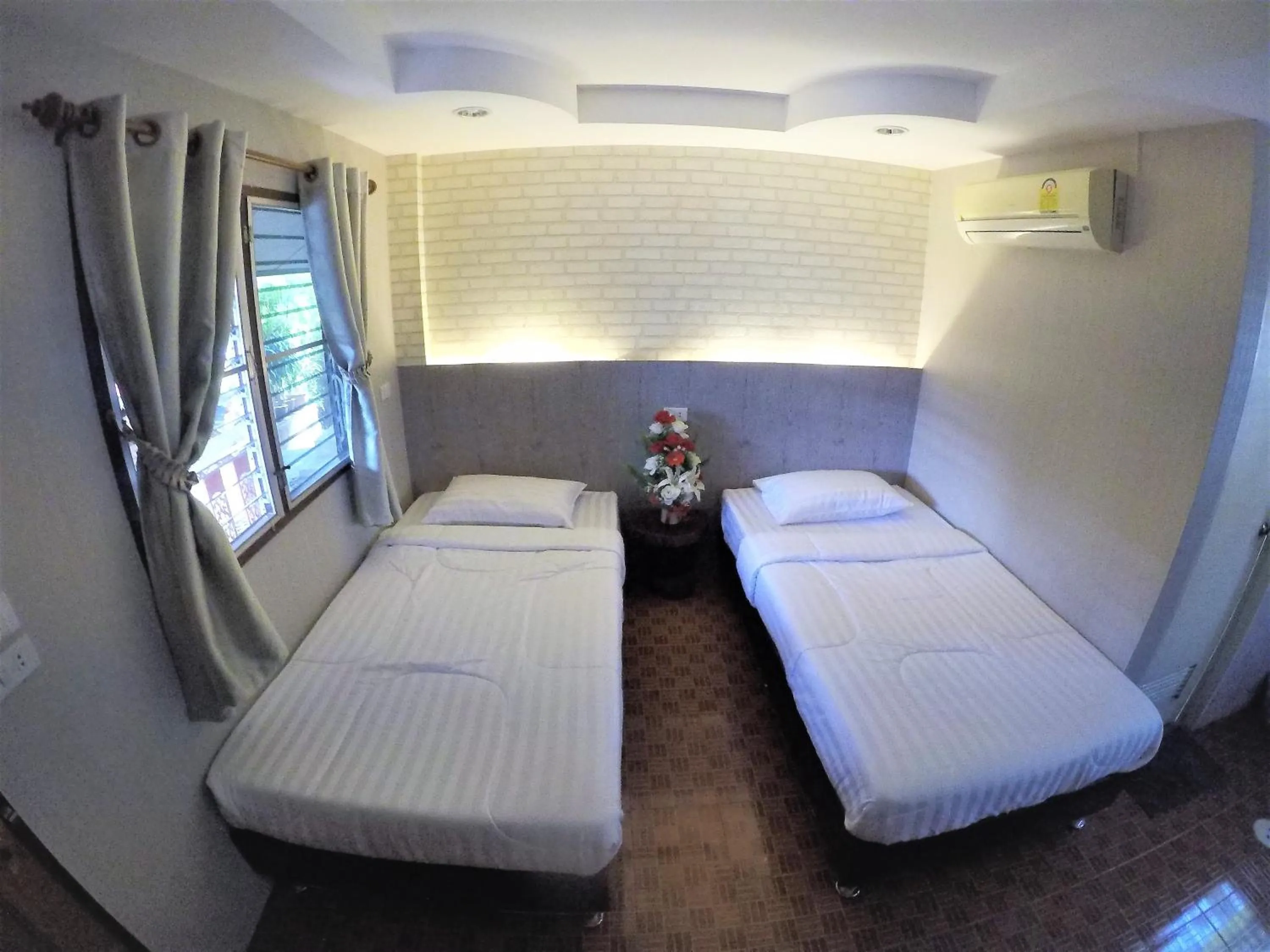 Bedroom, Bed in T & T Hostel Kanchanaburi